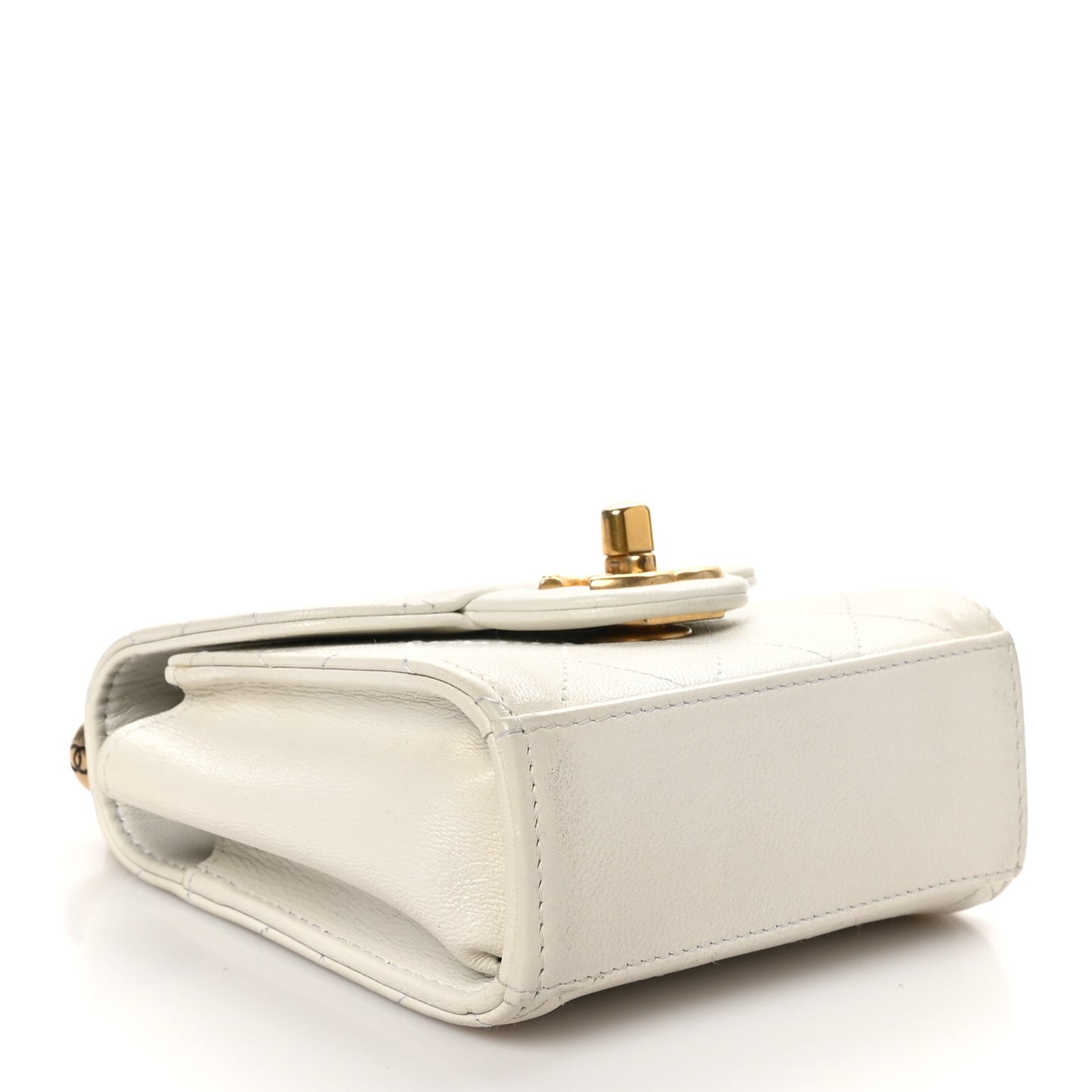 Goatskin Chic Pearls Clutch On Chain White