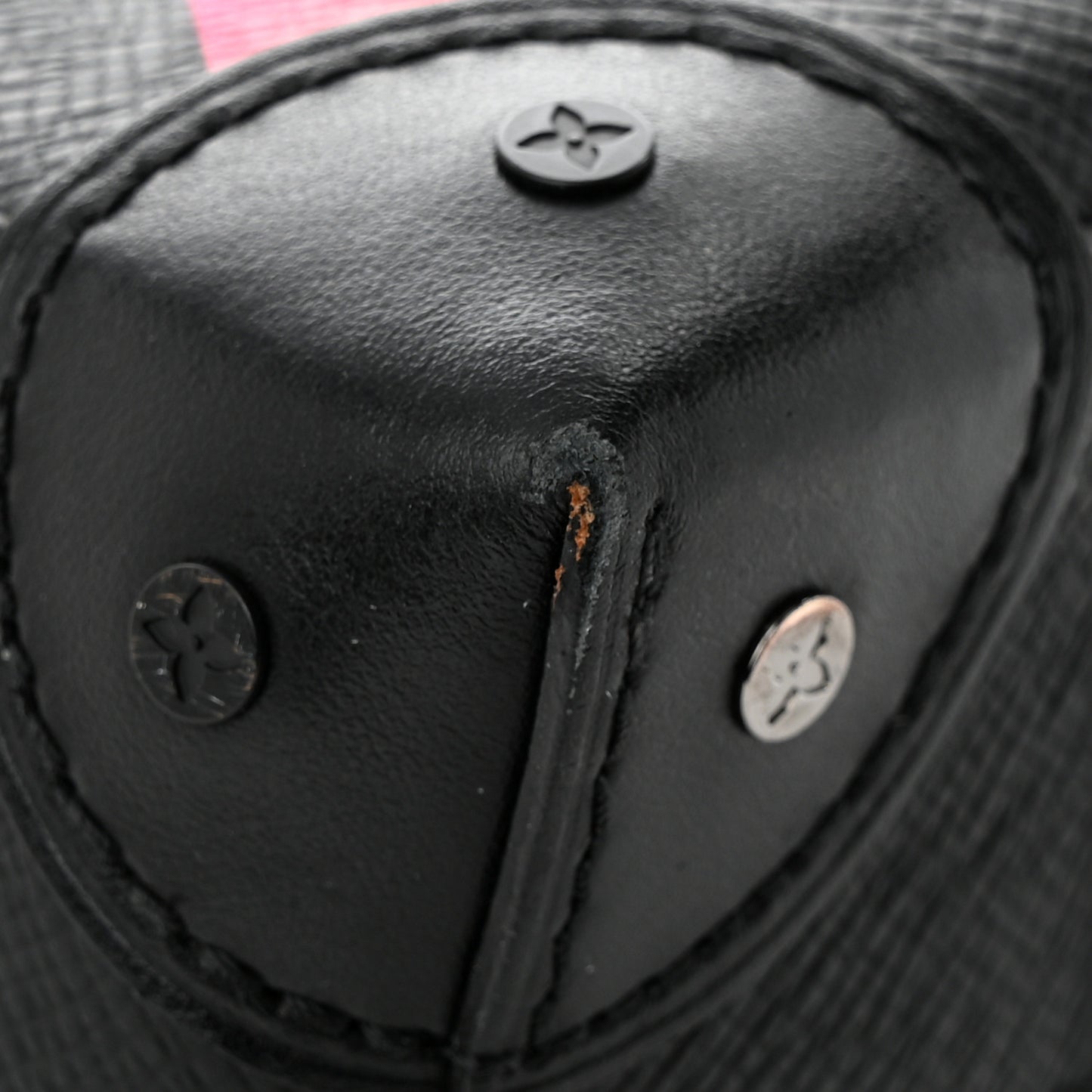 Taiga Rainbow Soft Trunk Backpack PM Black