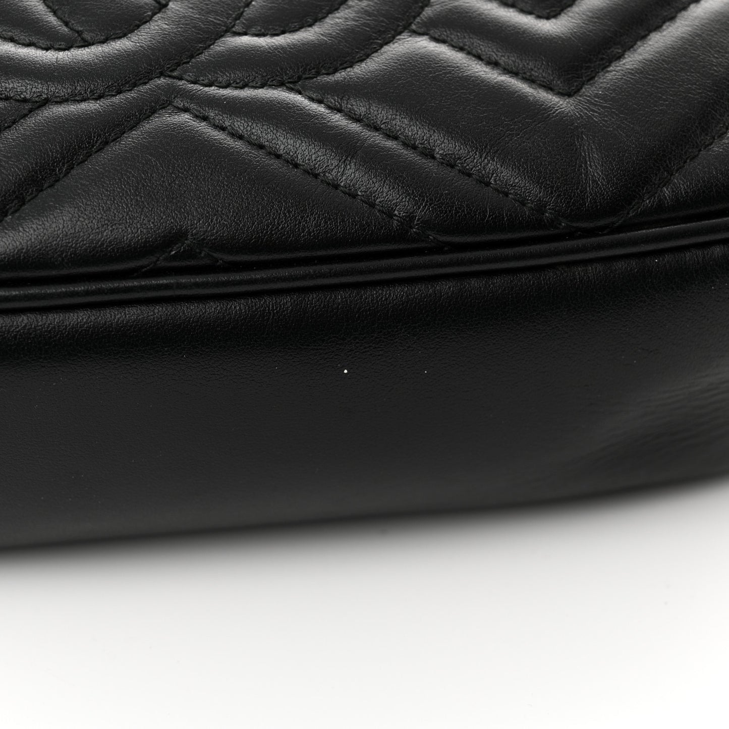 Calfskin Matelasse Small GG Marmont Chain Shoulder Bag Black
