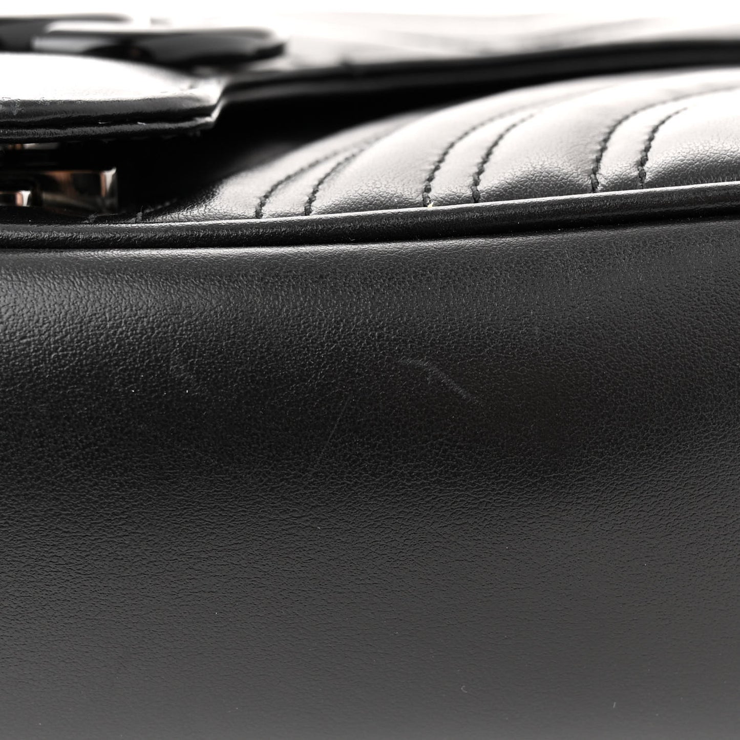 Calfskin Matelasse Monochrome Small GG Marmont Shoulder Bag Black