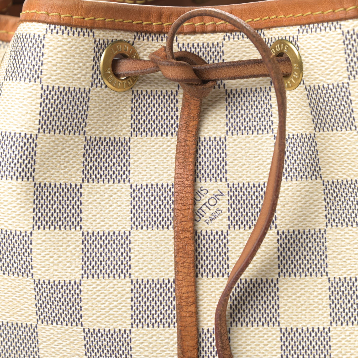 Louis Vuitton Damier Azur Noe 18 of 19
