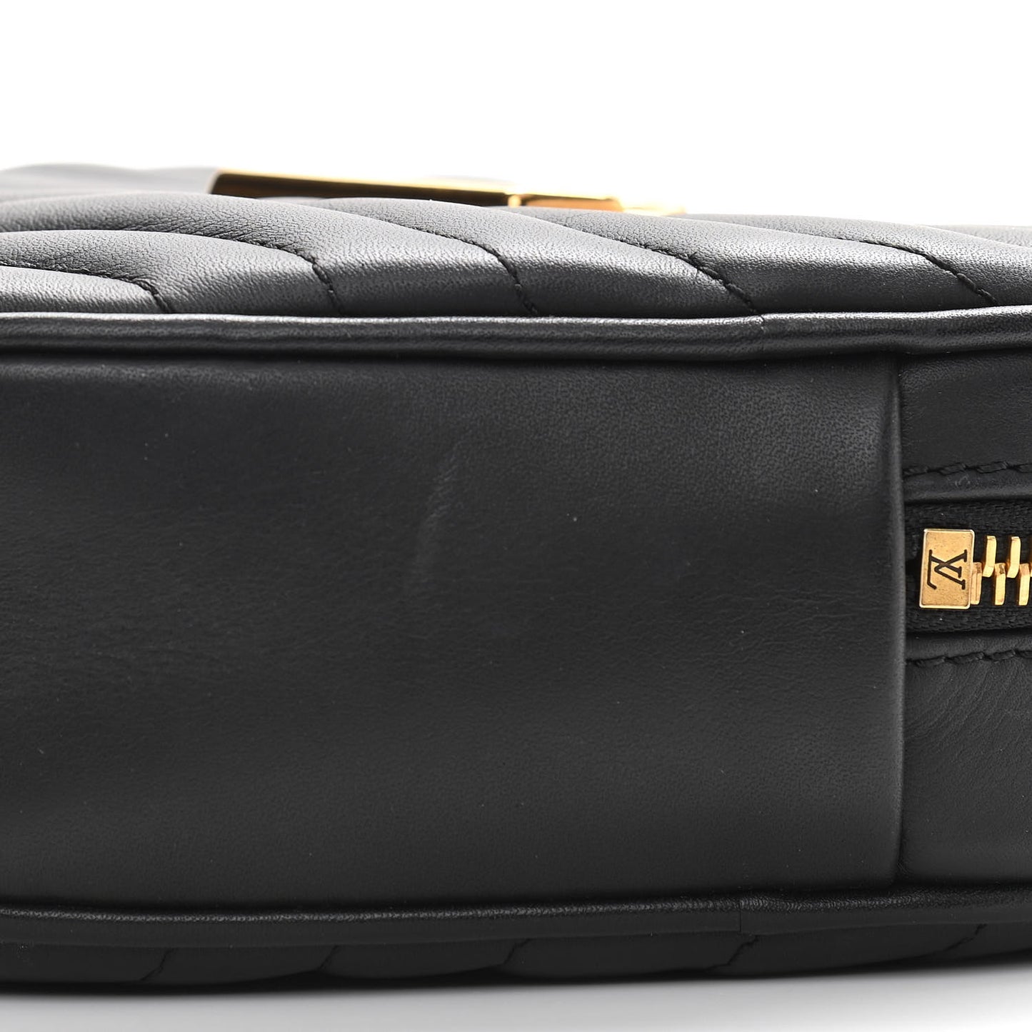 Calfskin New Wave Heart Bag Black