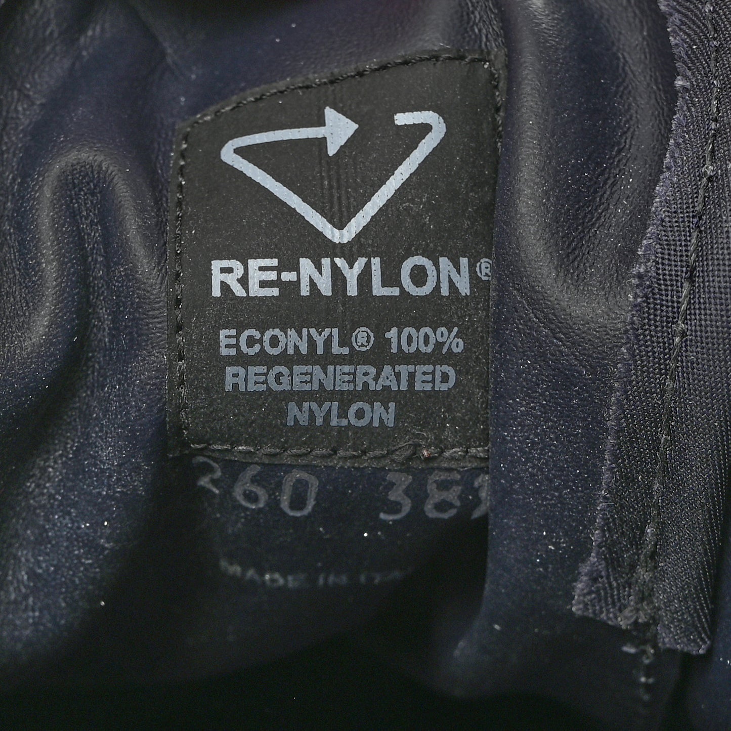 Re-Nylon Gabardine Triangle Logo Double Wheel 50mm Sneakers 38.5 Bleu