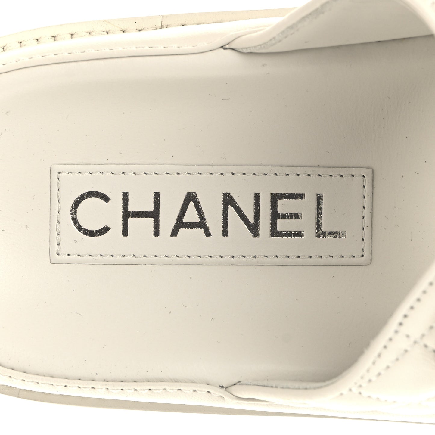 Lambskin Quilted Velcro Dad Chain CC Slide Sandals 38 White