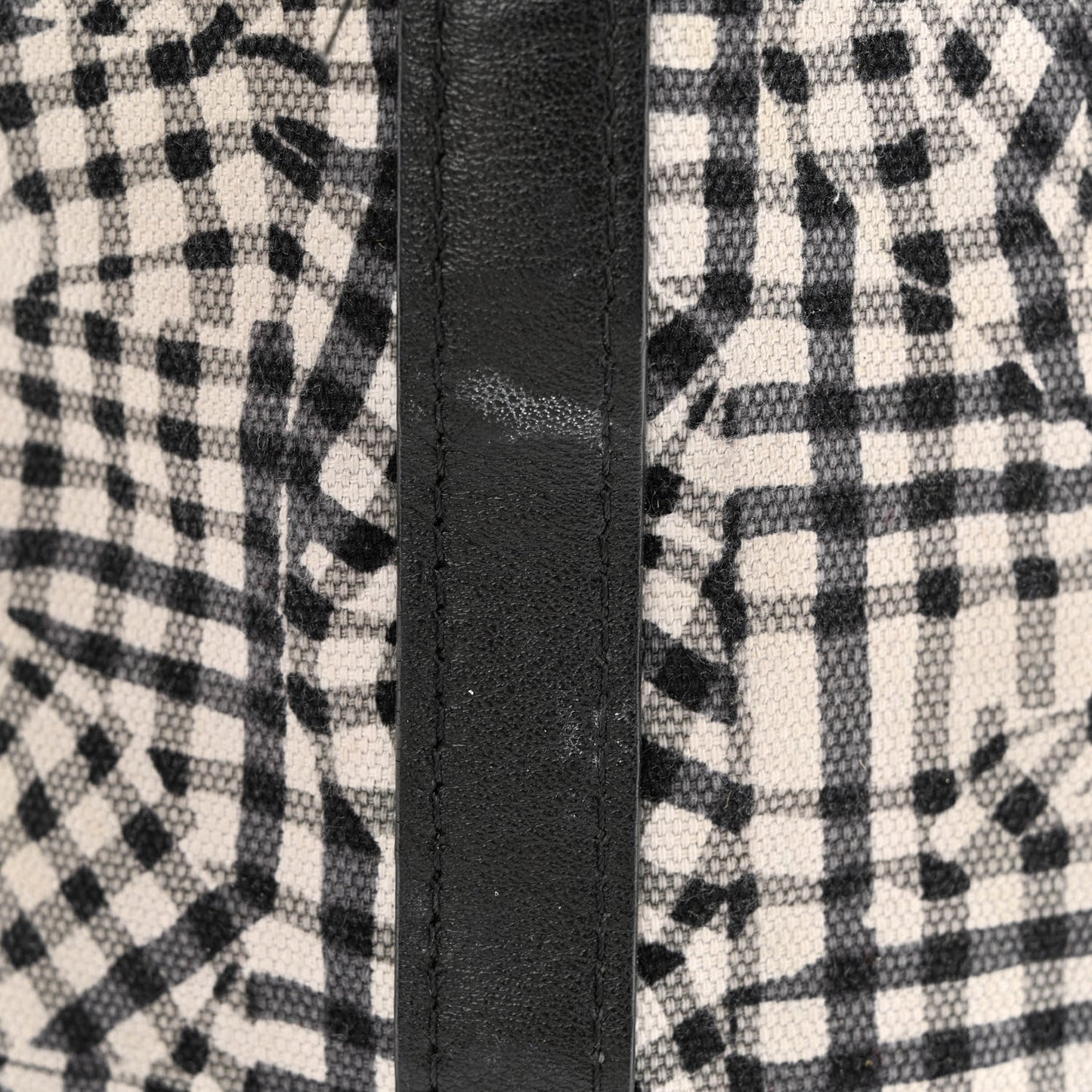 Visetos Medium Liz Reversible Shopper Tote Black