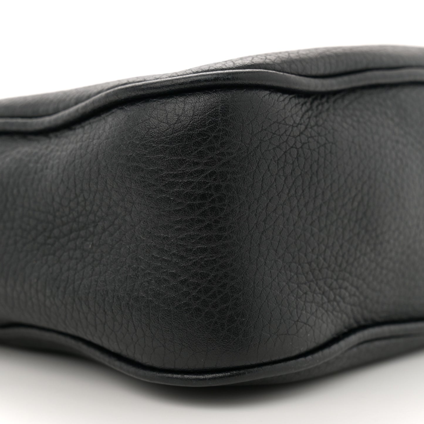 Pebbled Calfskin Small Soho Disco Bag Black