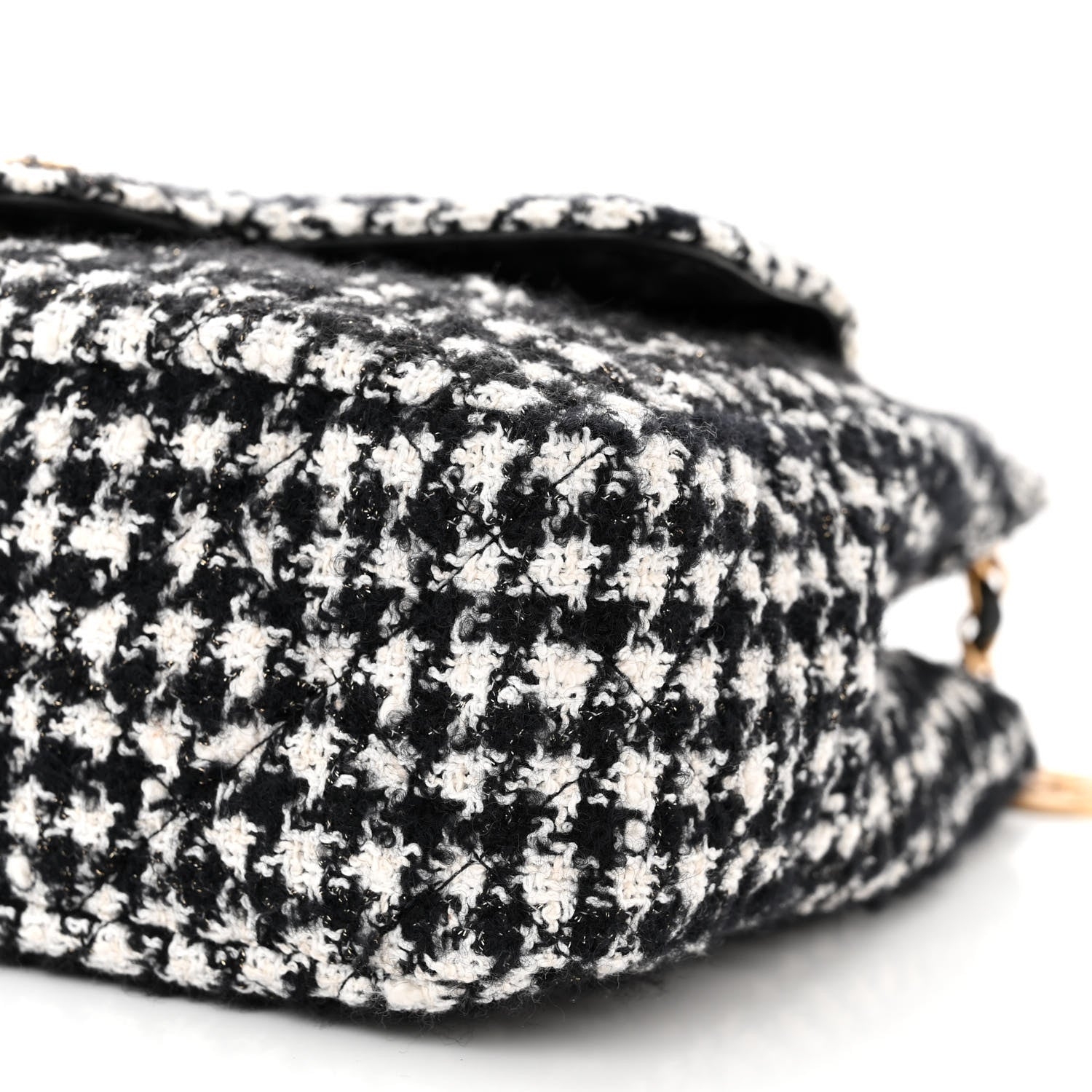 Chanel Tweed Houndstooth Quilted Small Wavy CC Hobo Black White 10 of 11