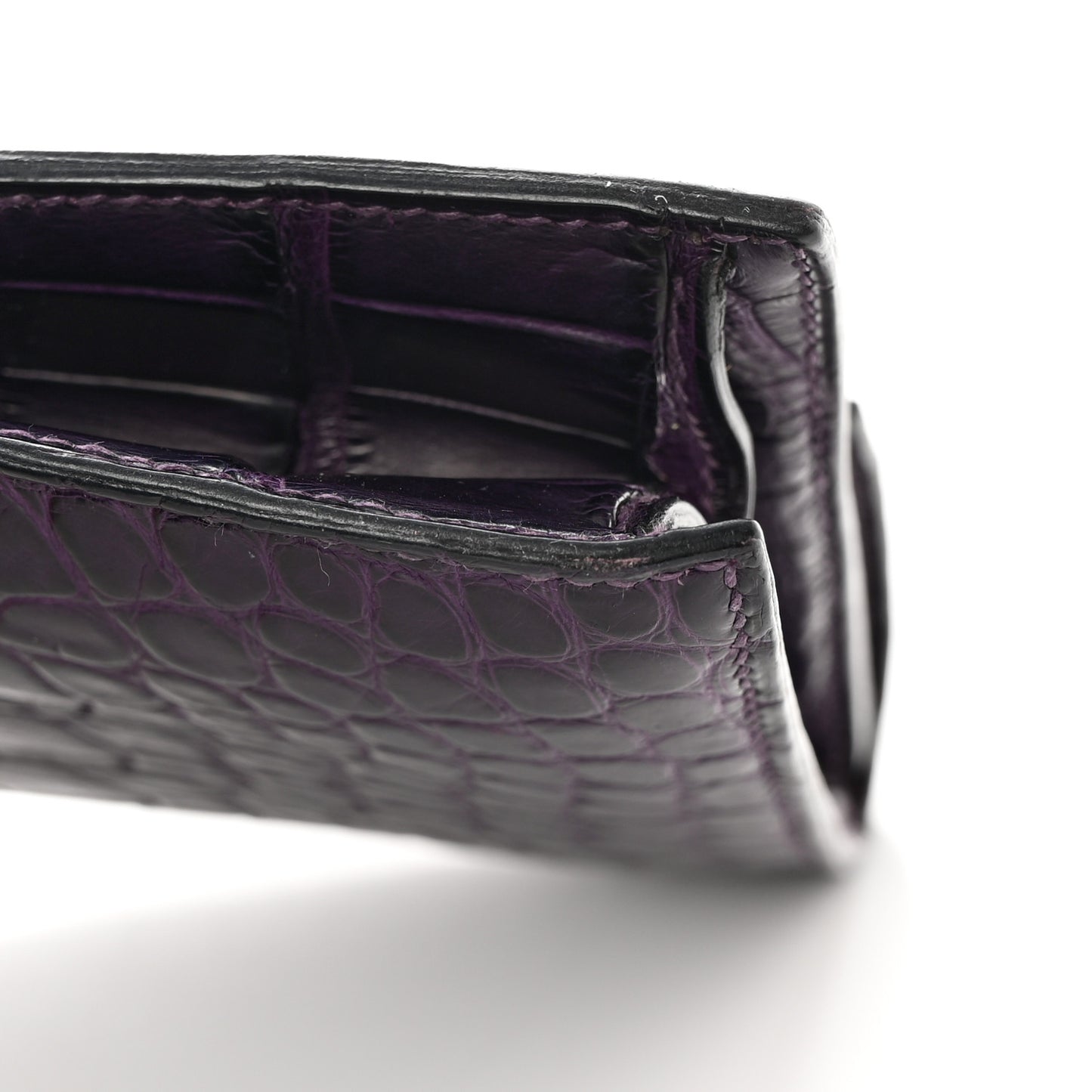 Shiny Alligator Verrou Elan Clutch Amethyst
