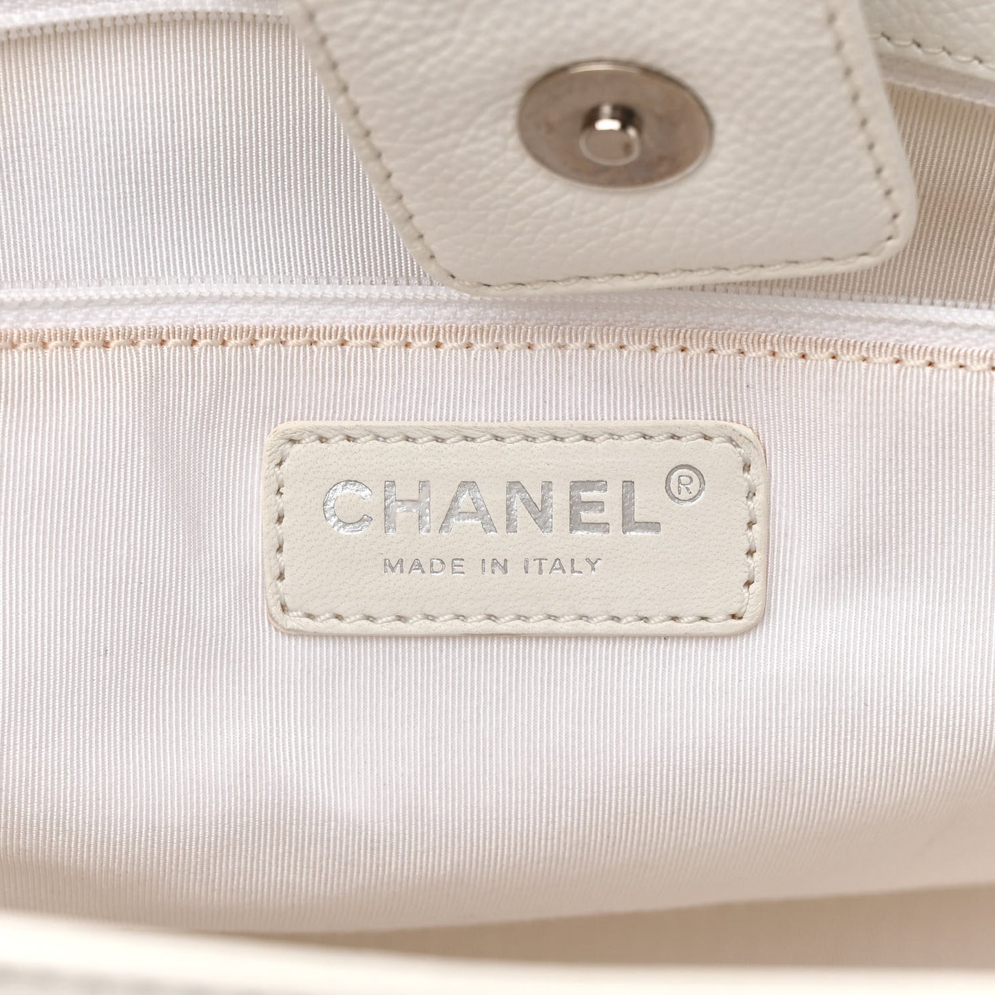 Calfskin Cerf Executive Shopper Tote White