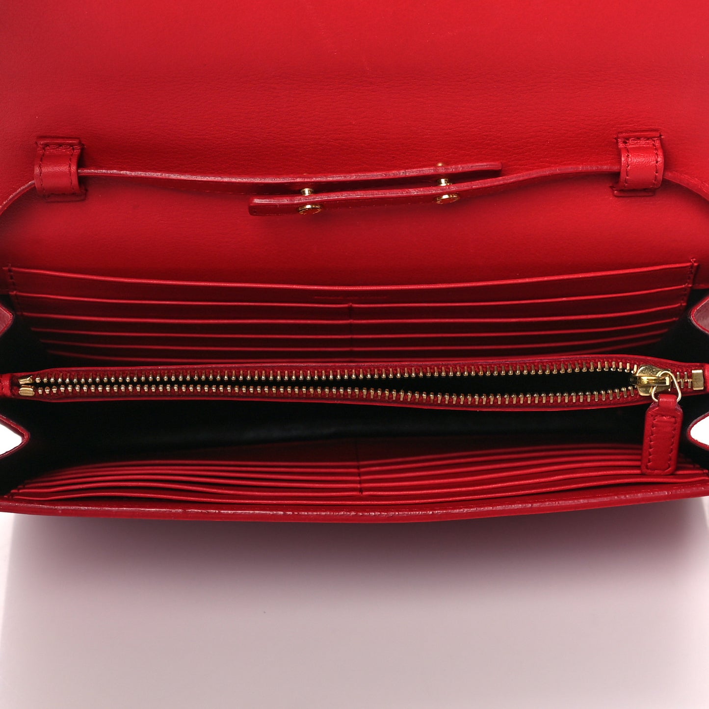 Calfskin Classic Y Ligne Chain Wallet Vermillion