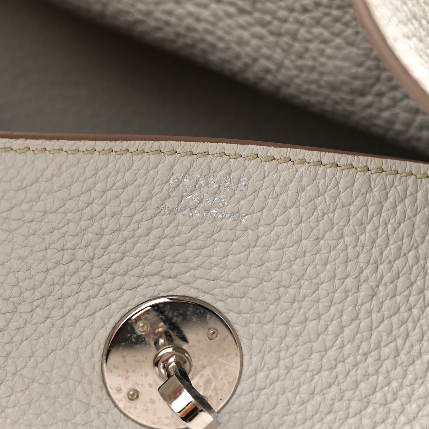 Taurillon Clemence Lindy 30 Gris Perle