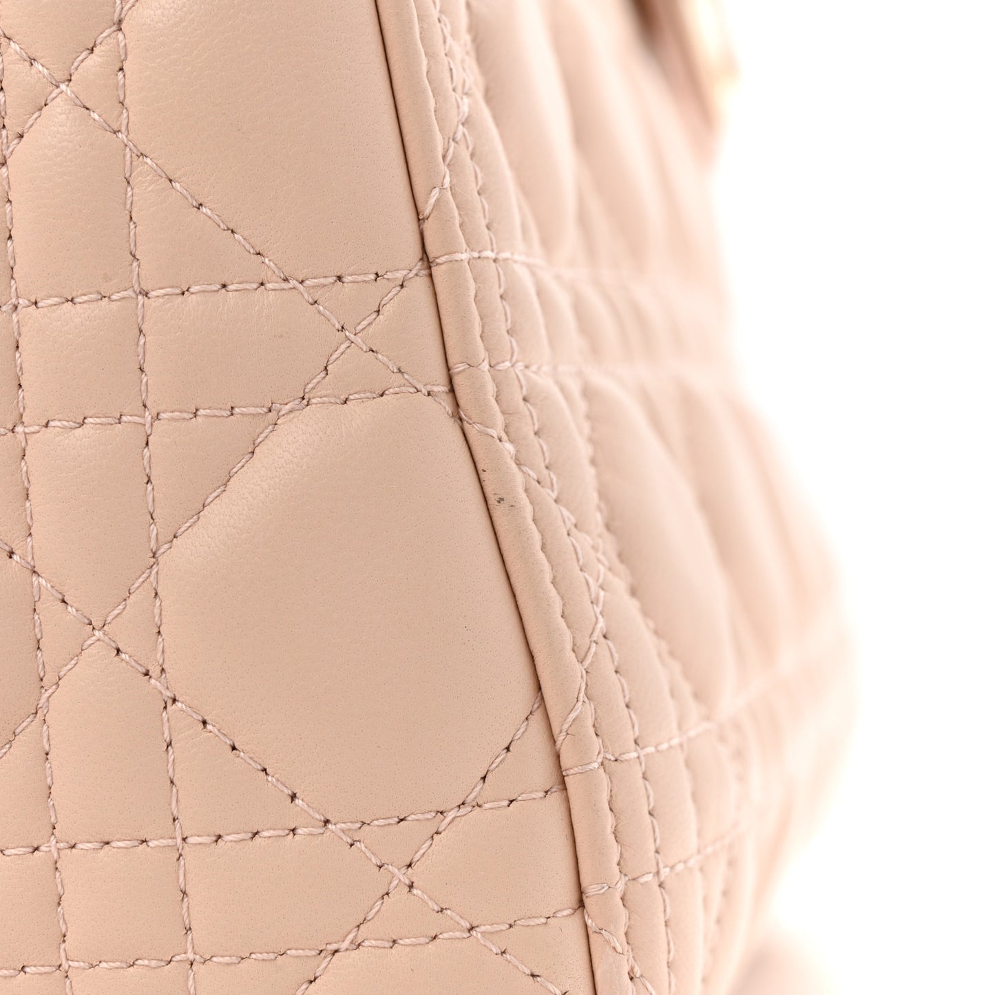 Lambskin Cannage Medium Lady Dior Light Pink