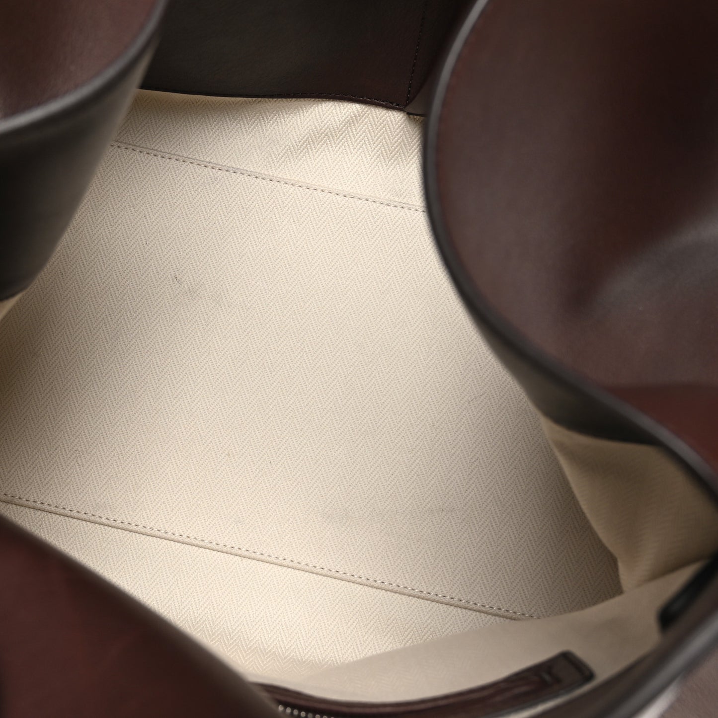 Polished Saddle Calfskin Soft Margaux 15 Dark Brown