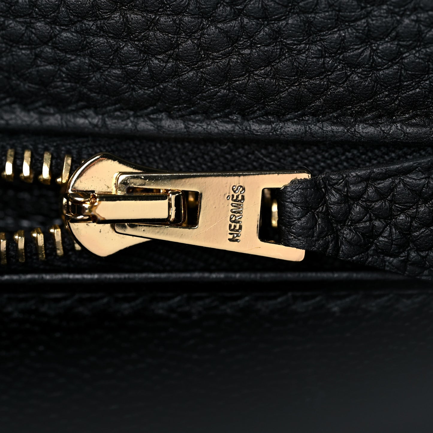 Togo Kelly Retourne 28 Black