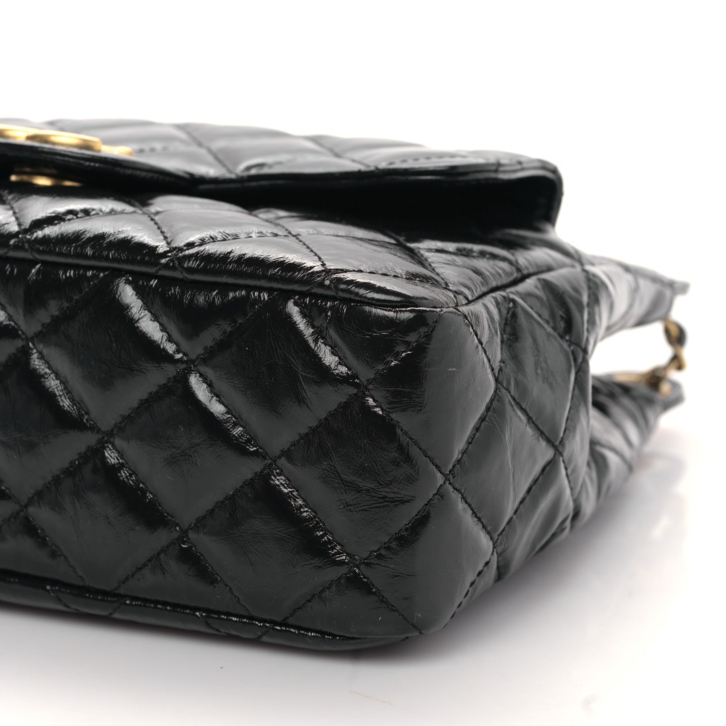 Shiny Crumpled Calfskin Quilted Wavy CC Hobo Black