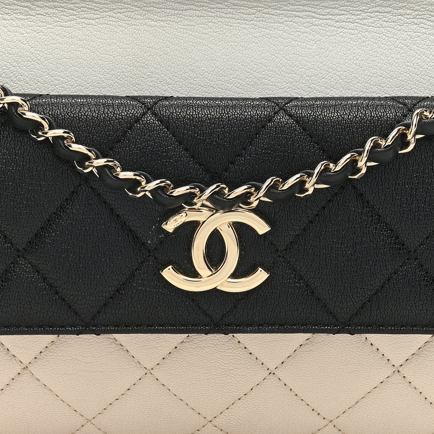 Goatskin Quilted Tri-Color Medium In & Out Camera Case Beige White Black