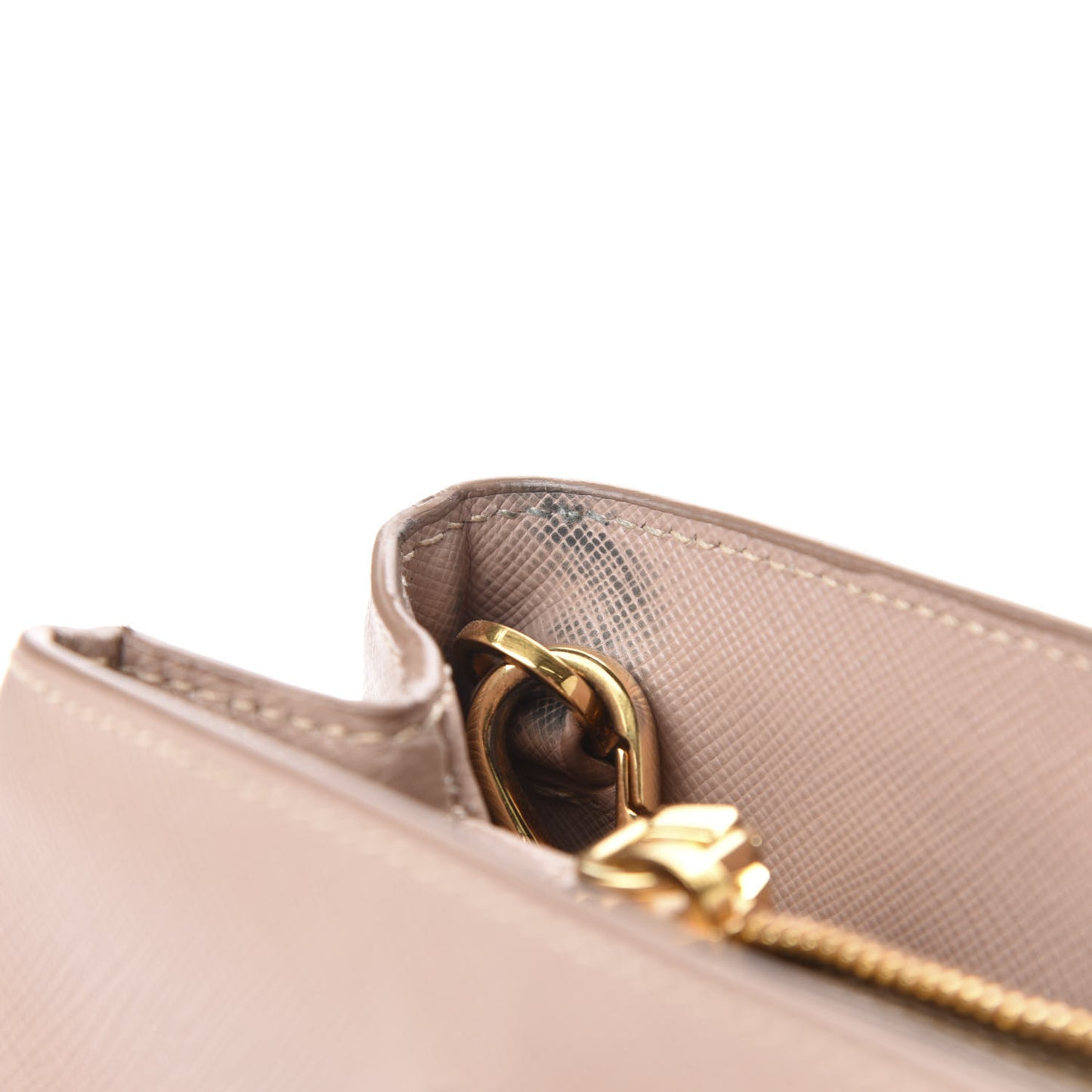 Saffiano Lux Medium Tote Cammeo