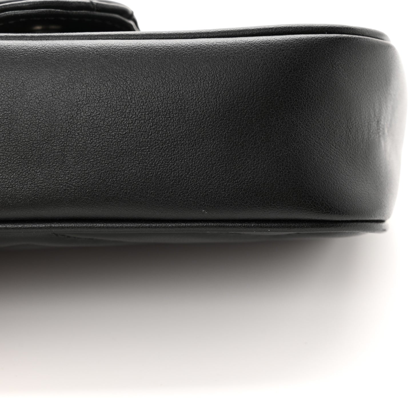 Calfskin Matelasse Monochrome GG Marmont Chain Belt Bag Black