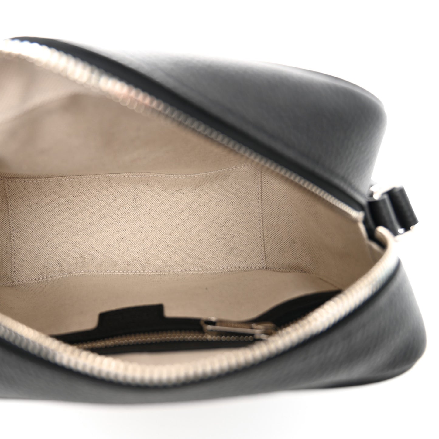 Piuma Calfskin Jumbo GG Embossed Medium Messenger Bag Black