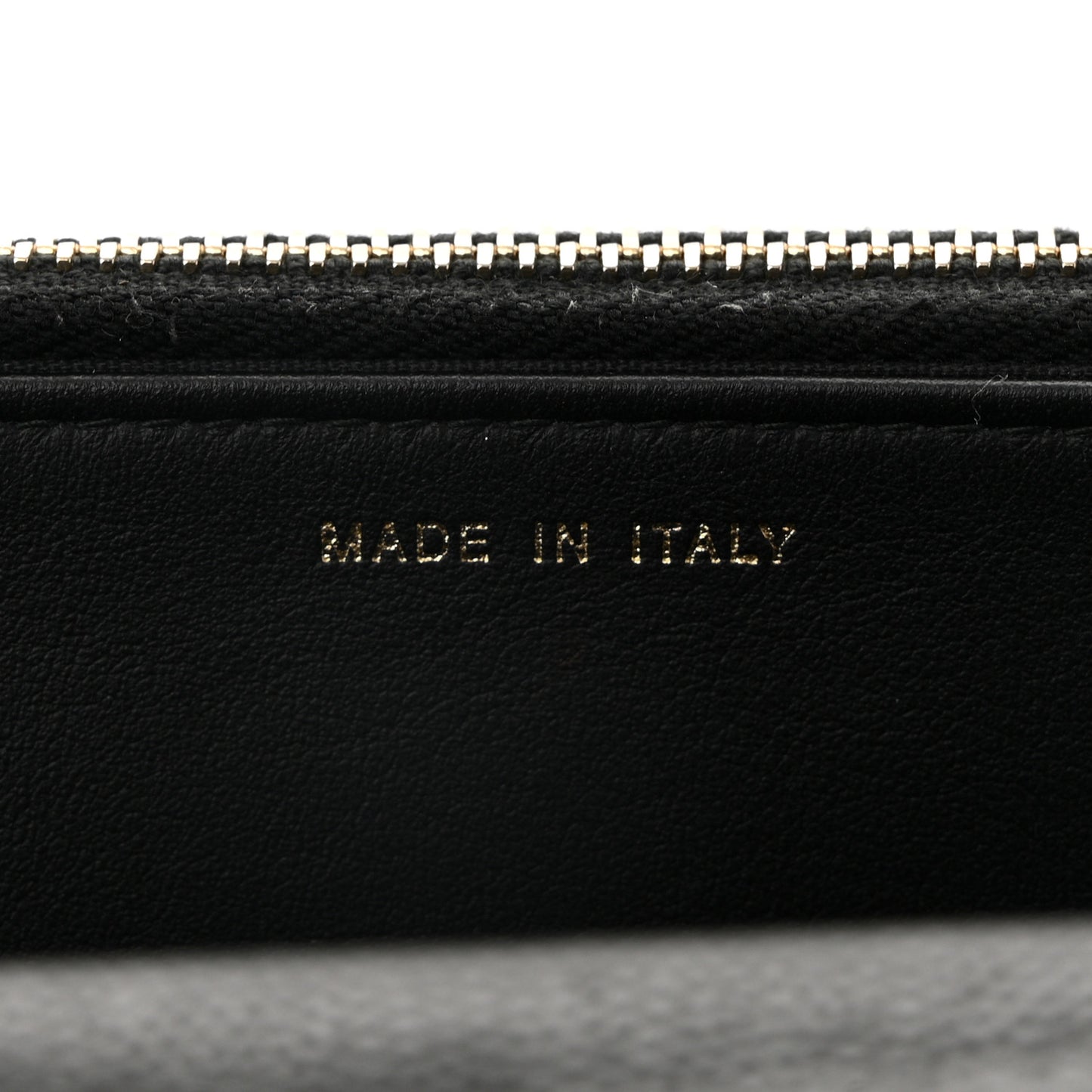 Caviar Quilted Golden Class Wallet On Chain WOC Black