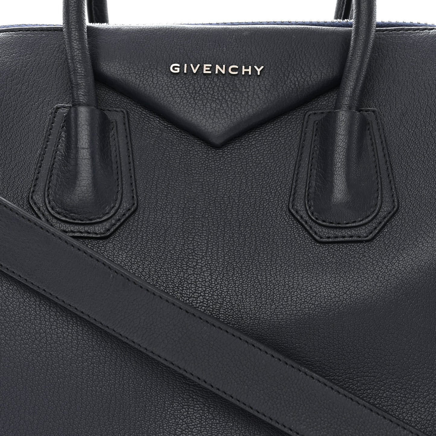 Sugar Goatskin Medium Antigona Navy