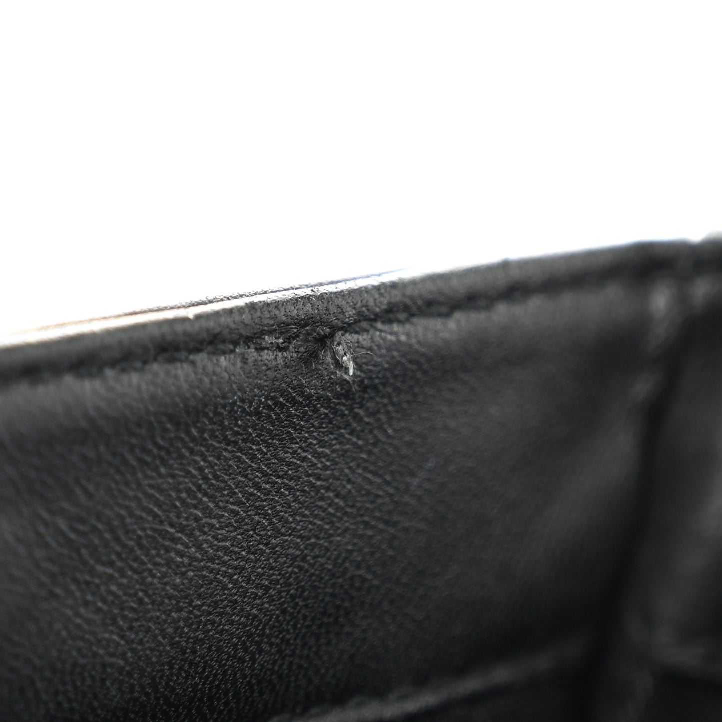 Calfskin Street Chic Messenger Black