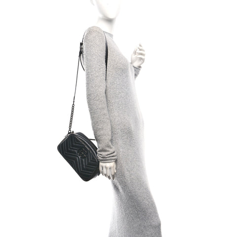 Calfskin Matelasse Monochrome Mini GG Marmont Shoulder Bag Black