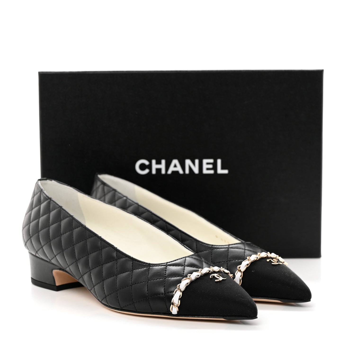 Lambskin Grosgrain Quilted Cap Toe CC Chain Pumps 41 Black