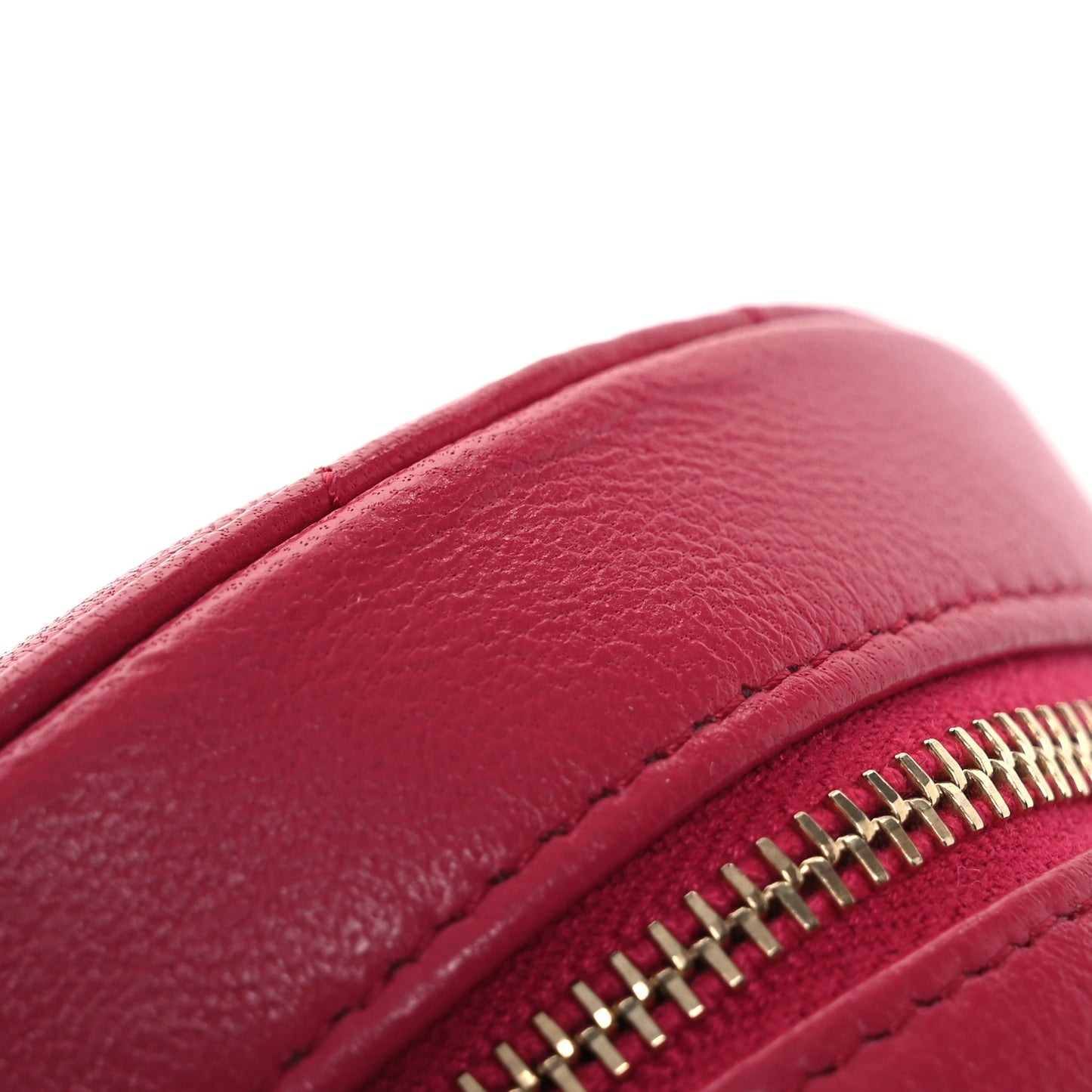 Goatskin Quilted Chanel 19 Round Clutch With Chain Dark Pink
