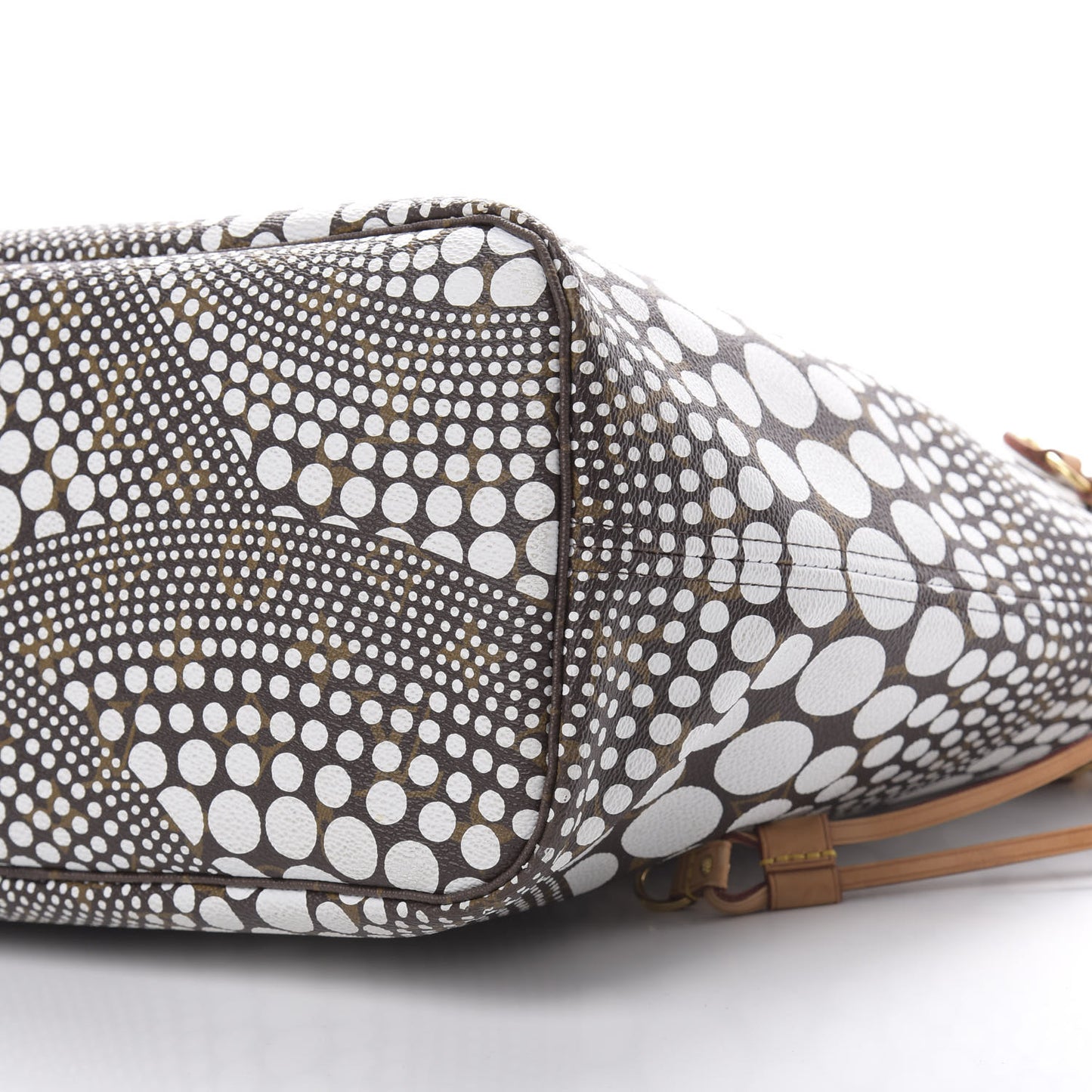Monogram Kusama Waves Neverfull MM White