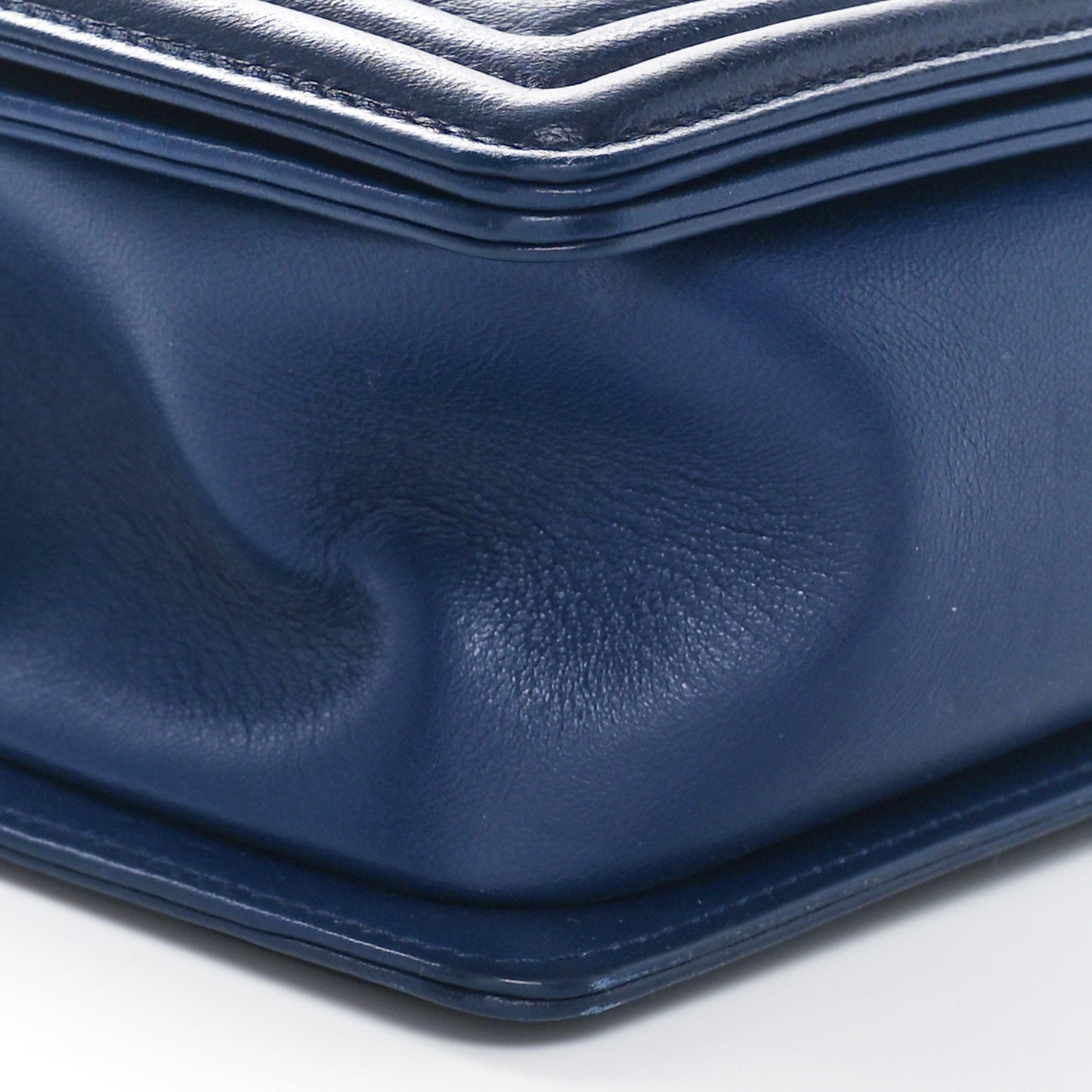 Lambskin Quilted Medium Boy Flap Dark Navy