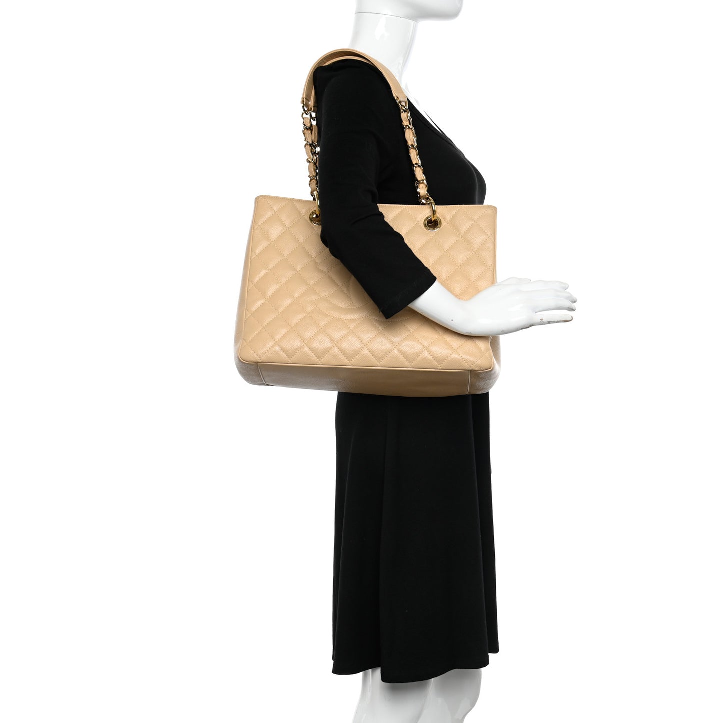 Caviar Quilted Grand Shopping Tote GST Beige Clair