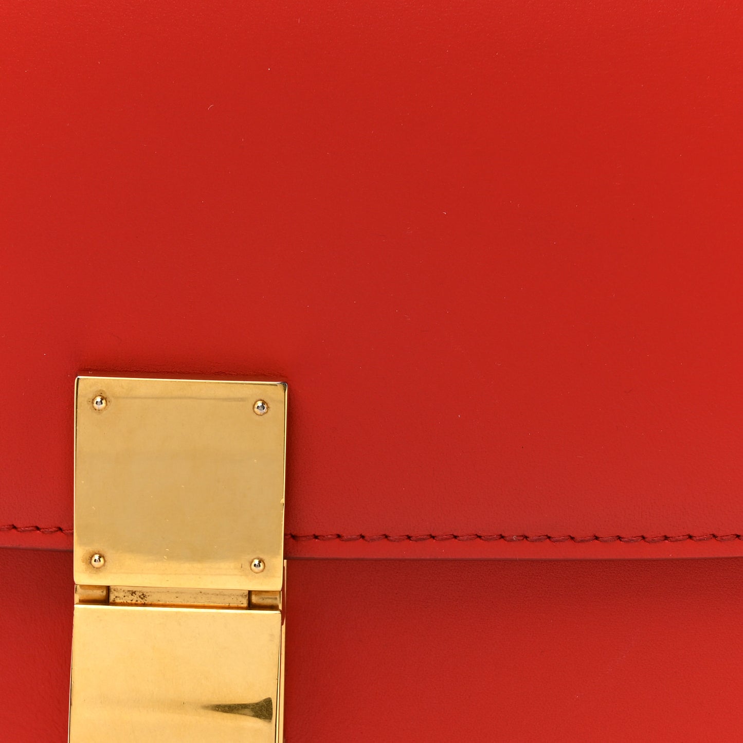 Calfskin Medium Classic Box Flap Bag Red