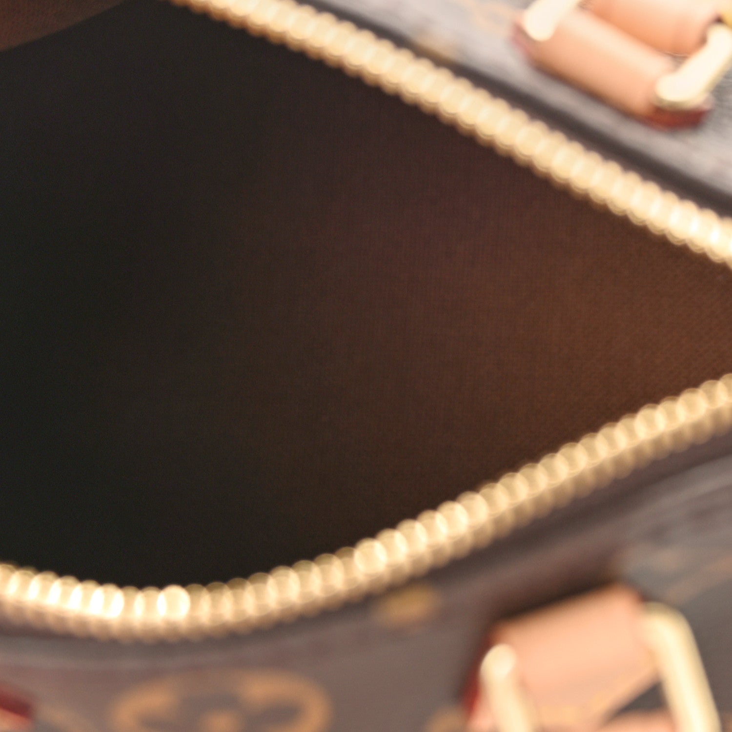 Louis Vuitton Monogram Nano Speedy 5 of 8