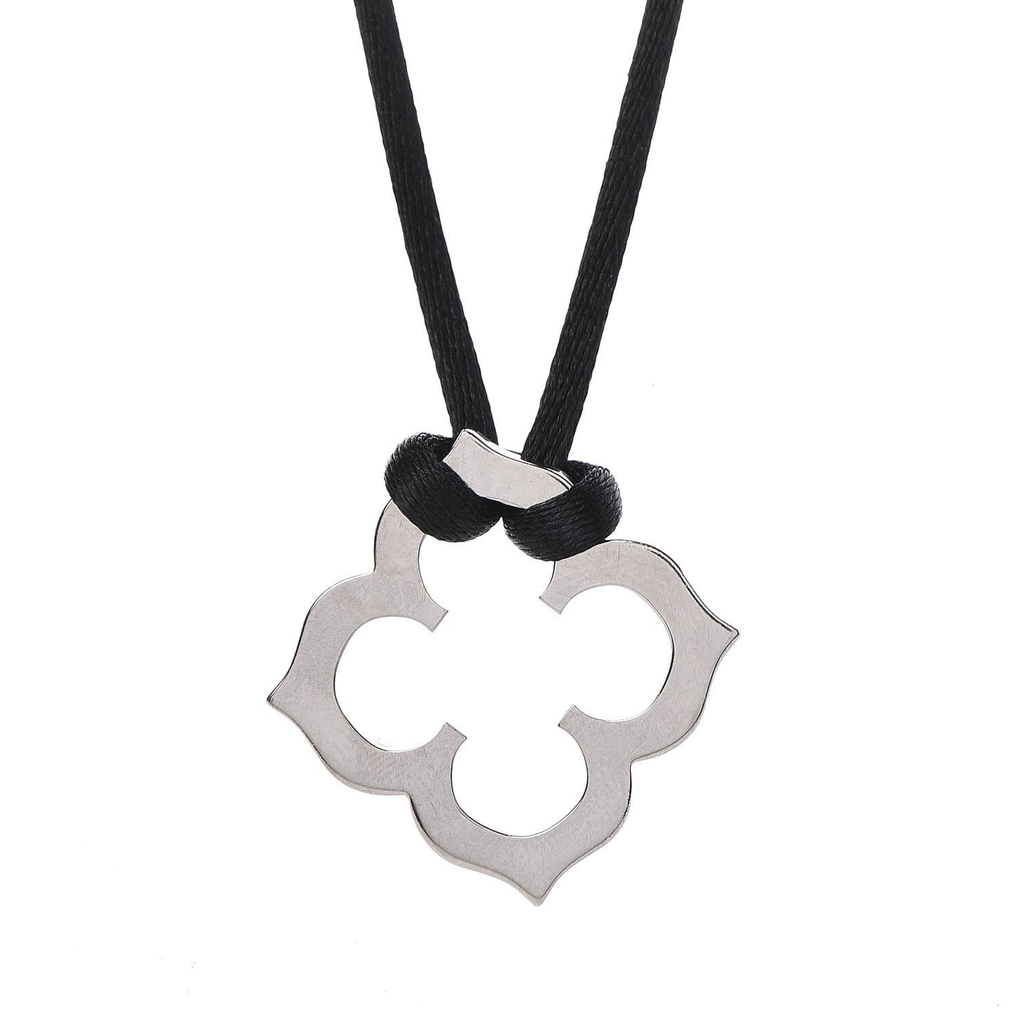 18K White Gold Clover Necklace