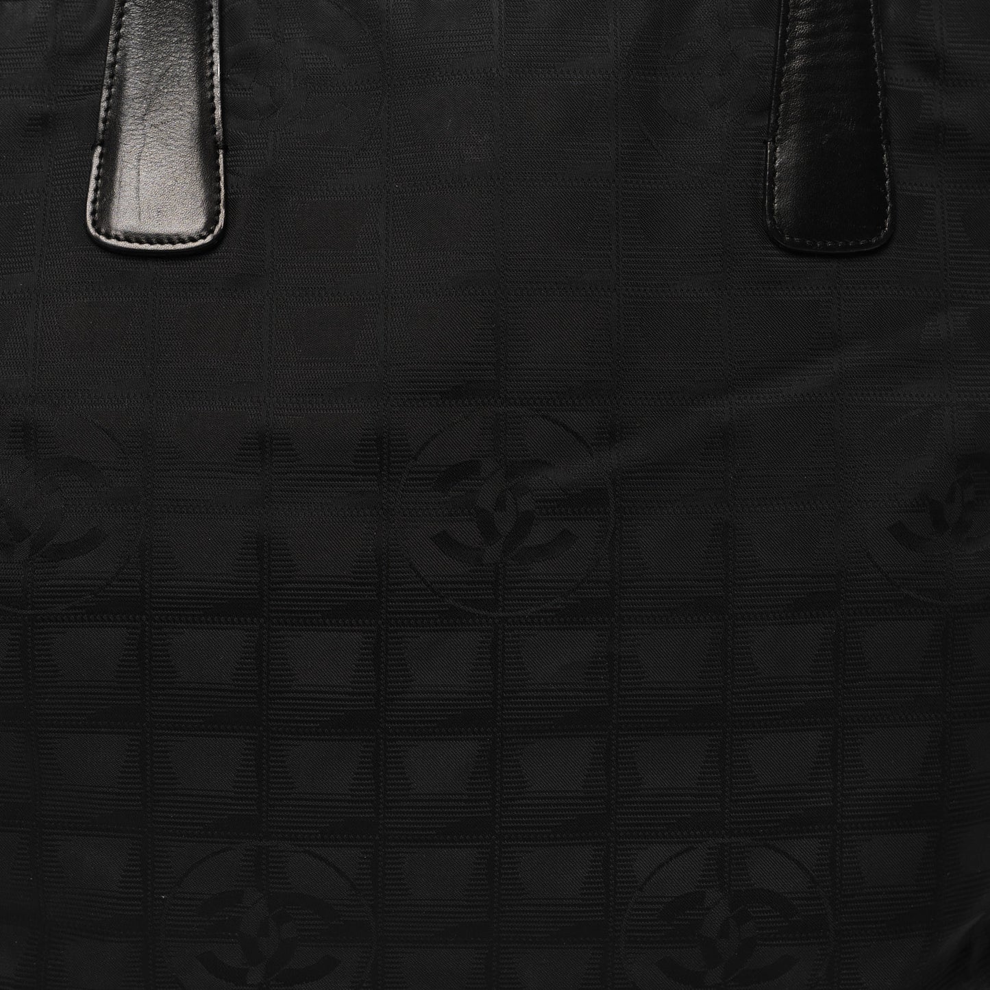 Nylon Medium Travel Tote Black