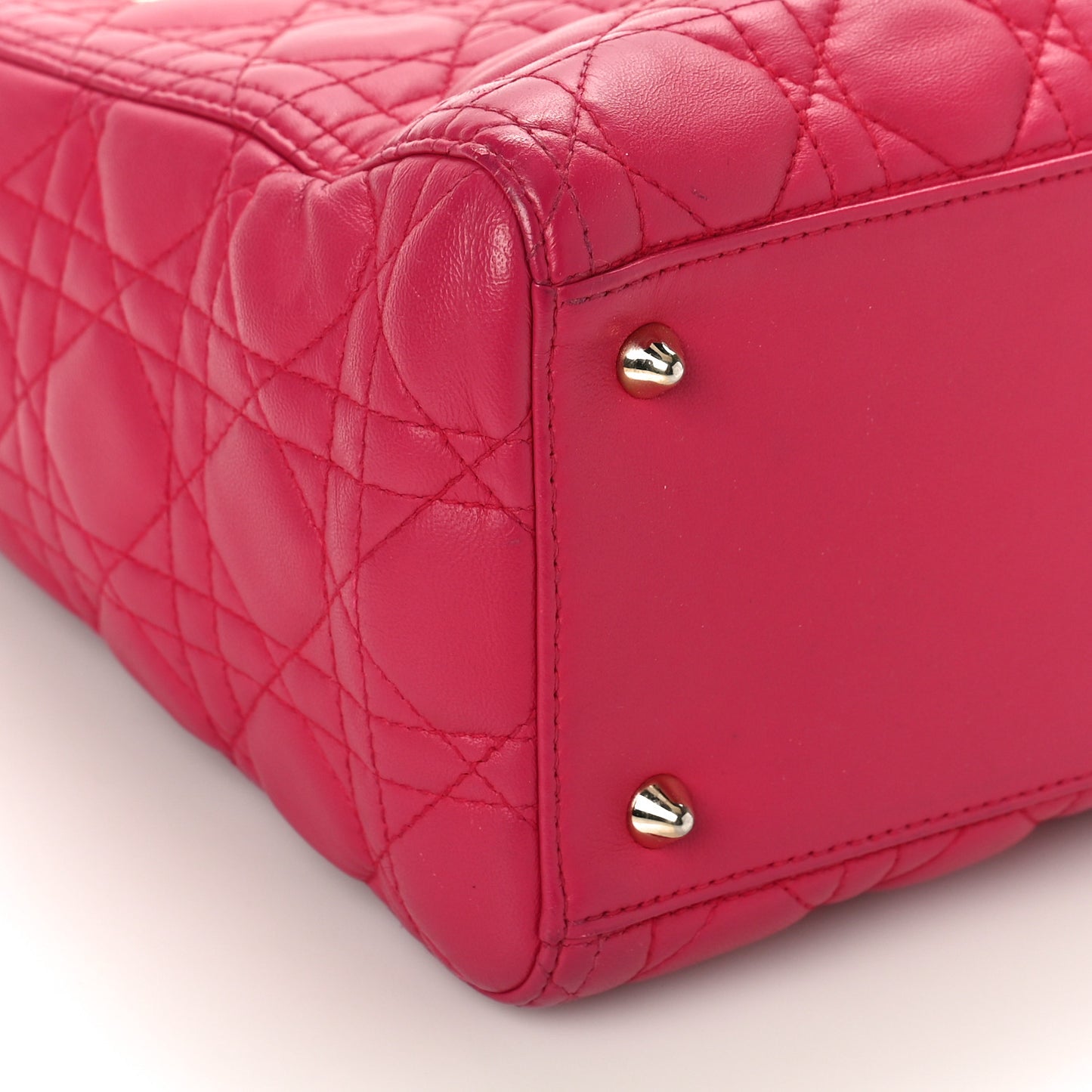 Lambskin Cannage Medium Lady Dior Pink