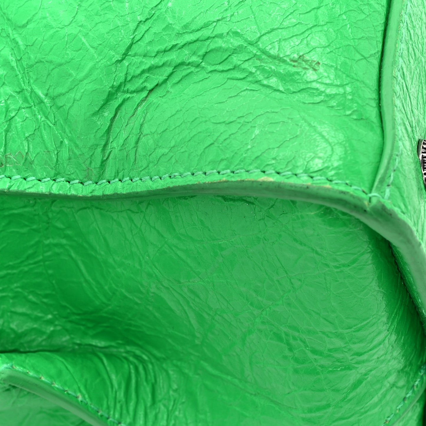Agneau Arena Small Neo Cagole City Handbag Vivid Green