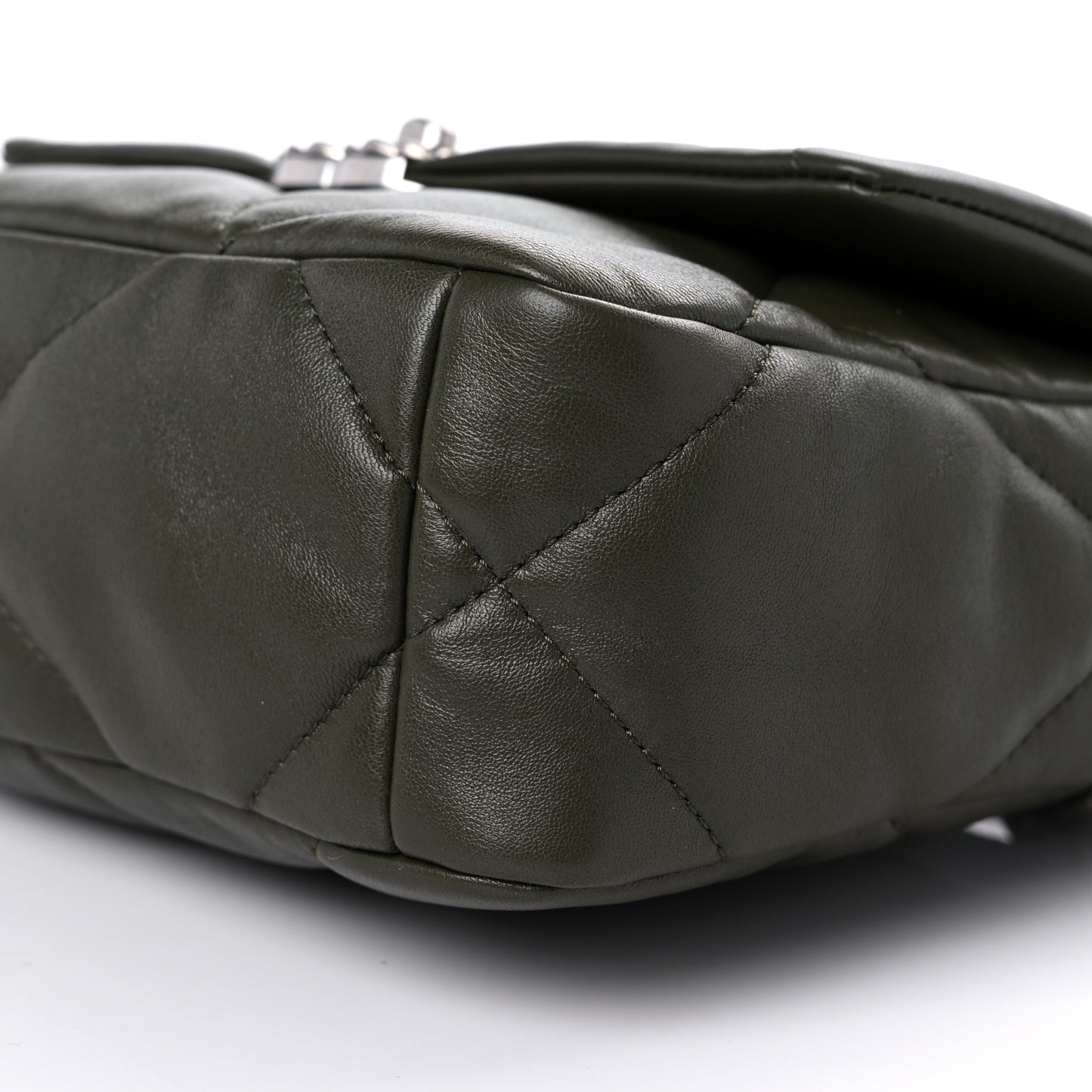 Lambskin Quilted Medium Chanel 19 Flap Khaki