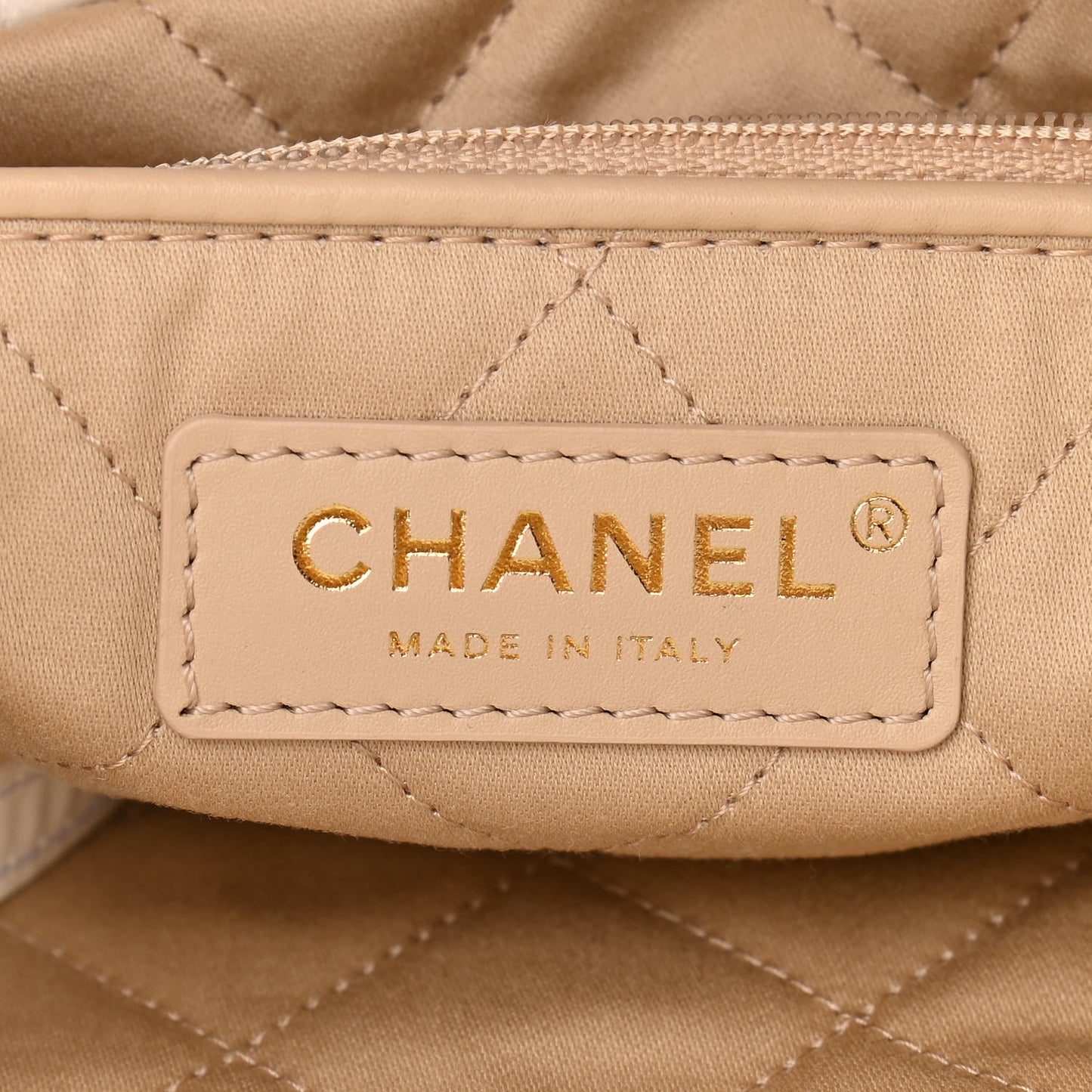Shiny Calfskin Quilted Small Chanel 22 White