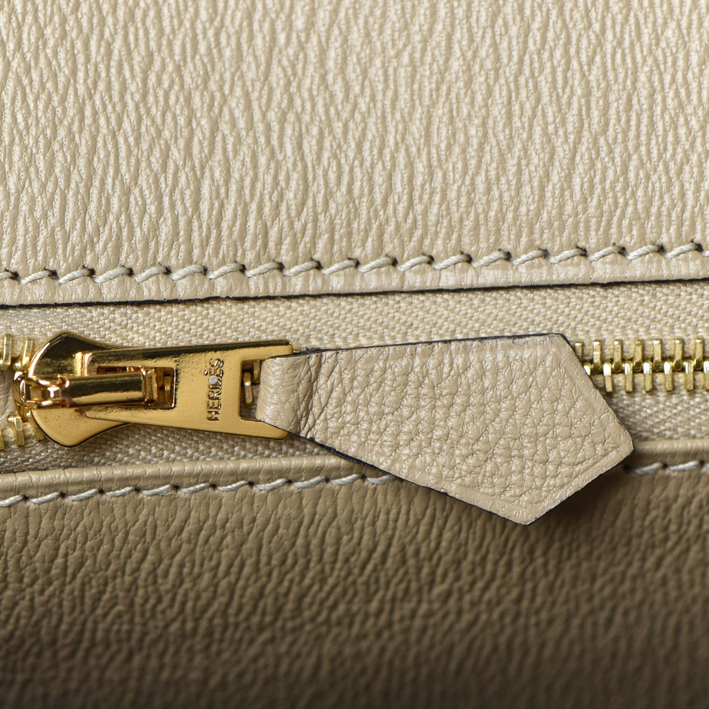 Matte Alligator Birkin 25 Trench