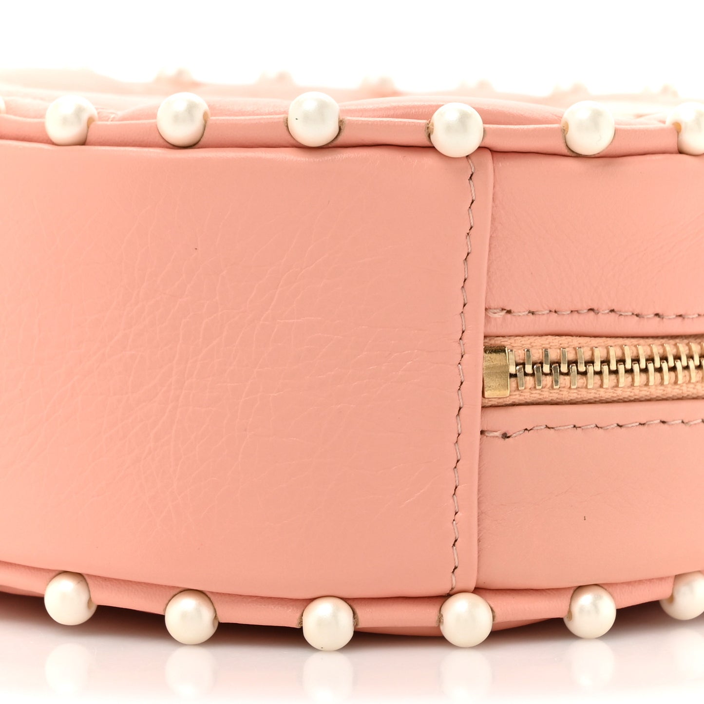 Calfskin Quilted Pearl Round Clutch With Chain Pink