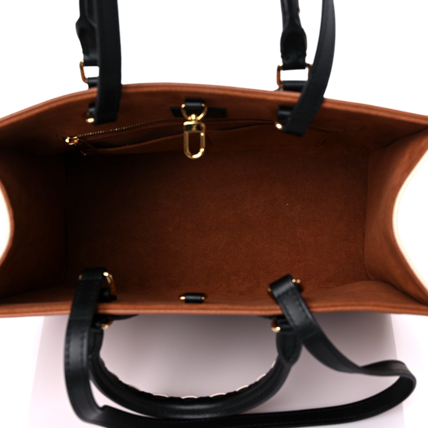 Louis Vuitton Empreinte Monogram Giant Wild At Heart Onthego MM Caramel 5 of 8