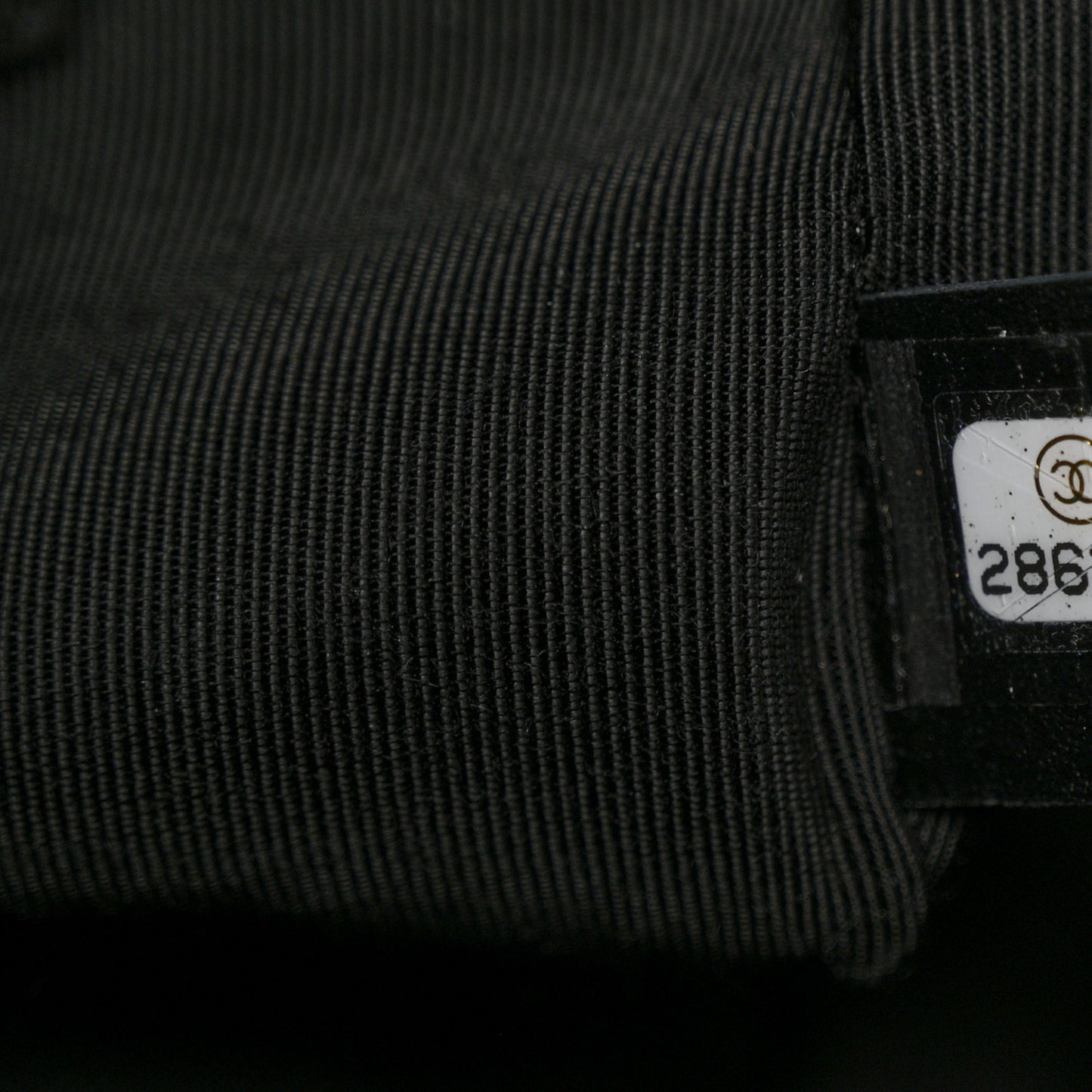 Bullskin Stitched Medium Shopping Bag Black