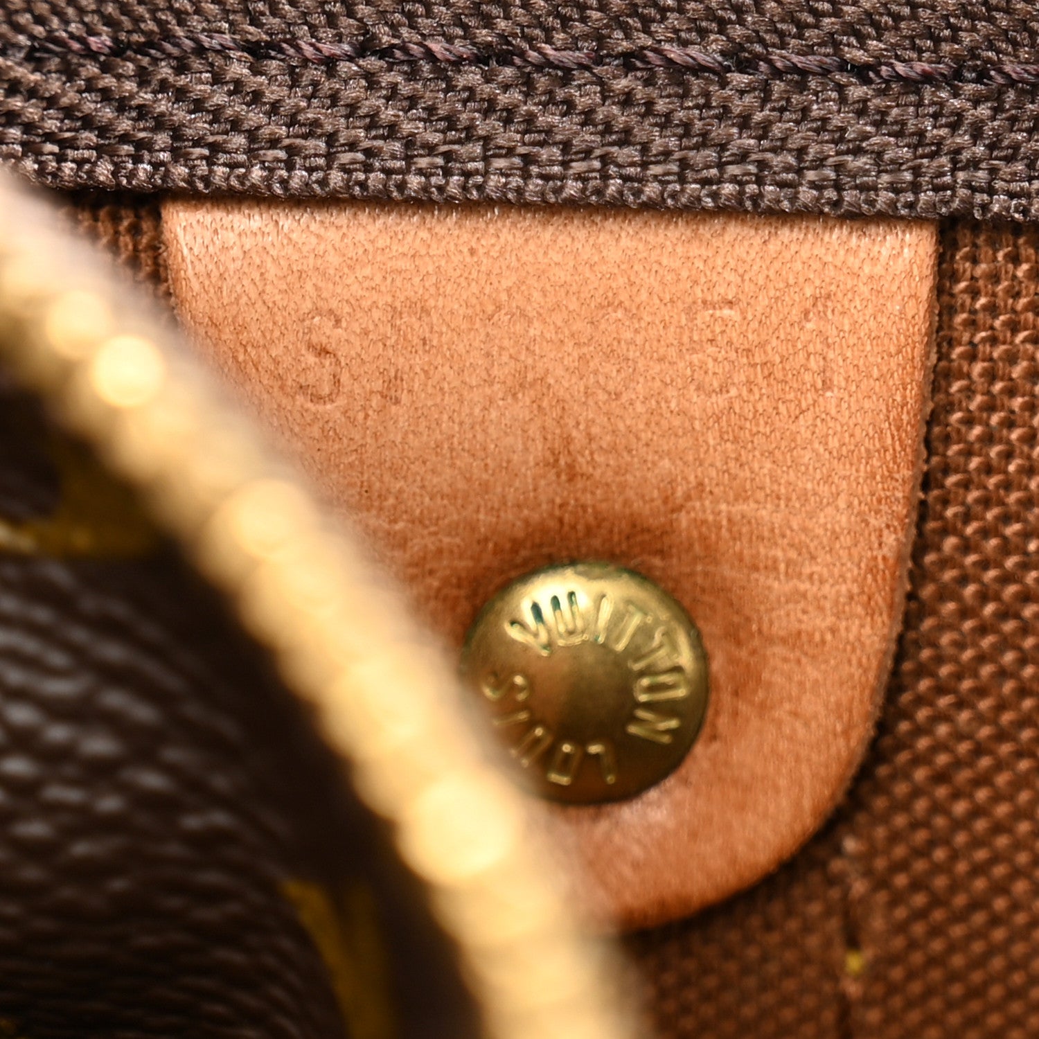 Louis Vuitton Monogram Keepall 50 5 of 15