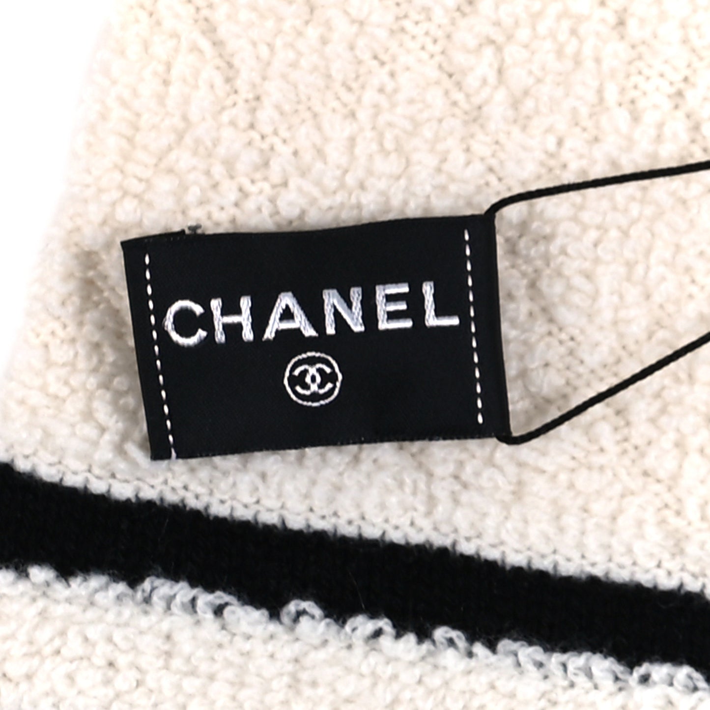 Cashmere Blend Knit CC Scarf White Black