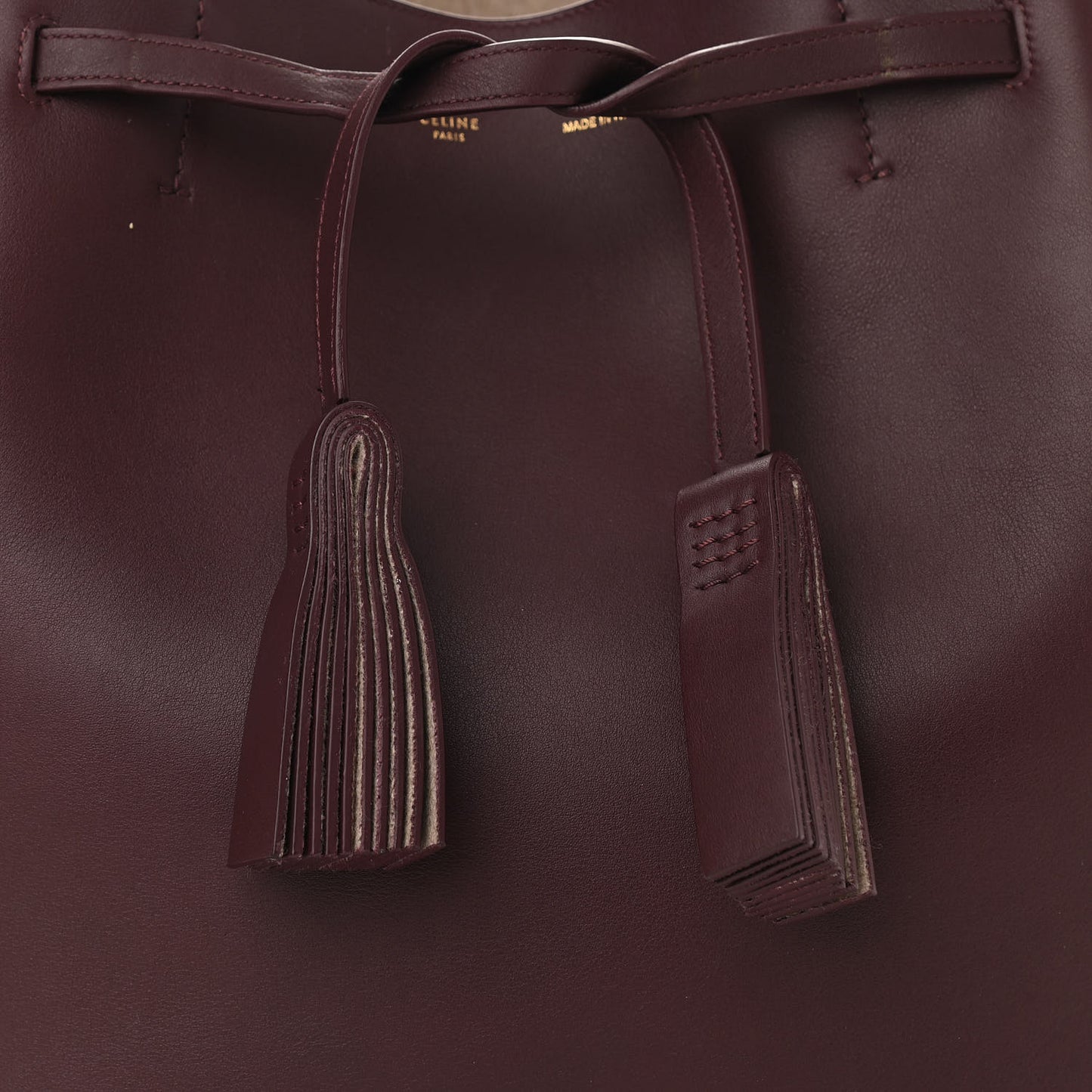 Smooth Calfskin Small Belt Cabas Phantom Burgundy