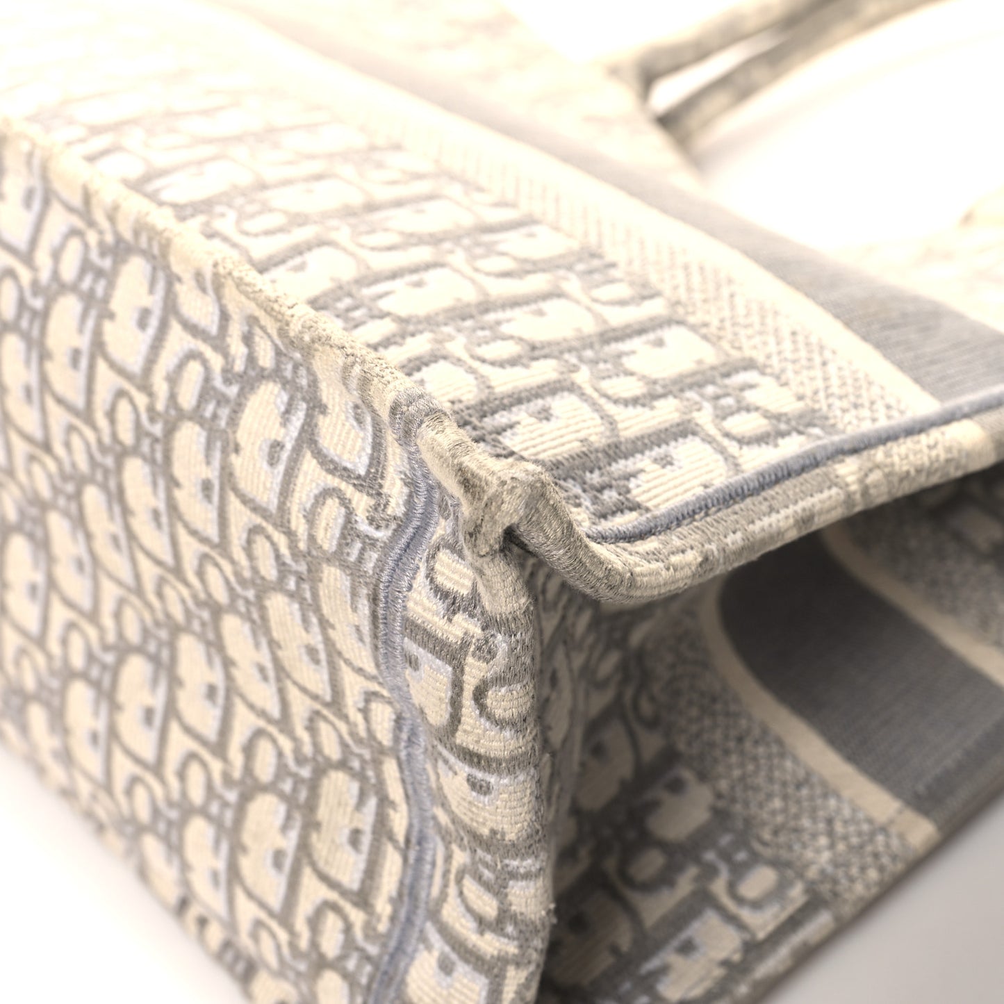Oblique Medium Book Tote Grey