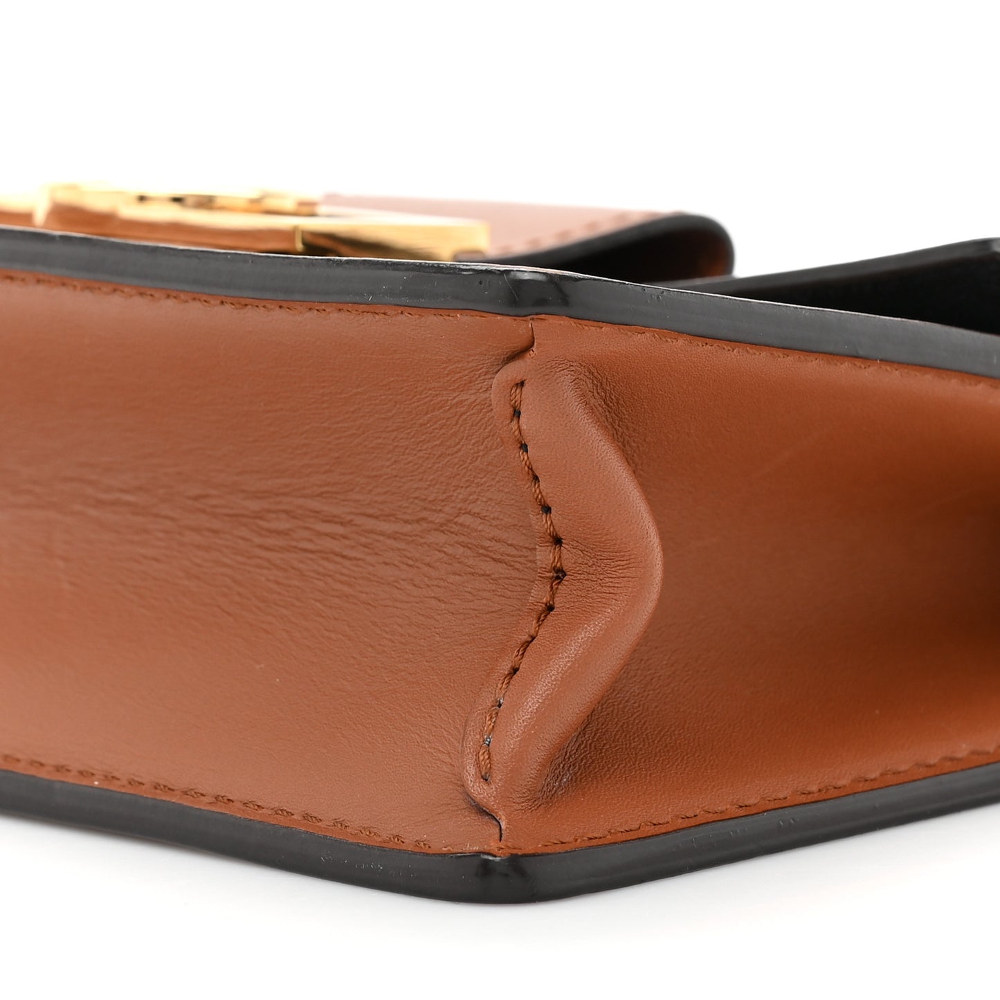 Reverse Monogram Dauphine Chain Wallet