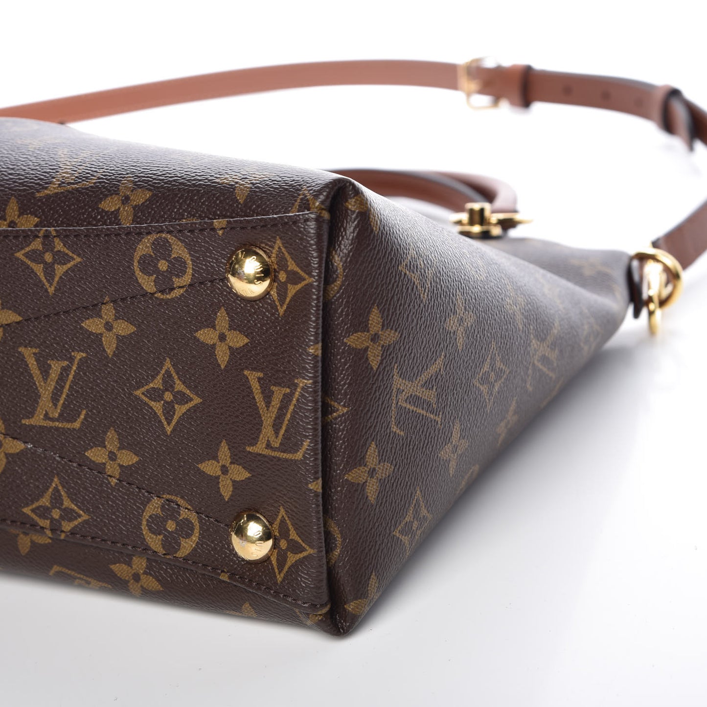Monogram V Tote MM Black